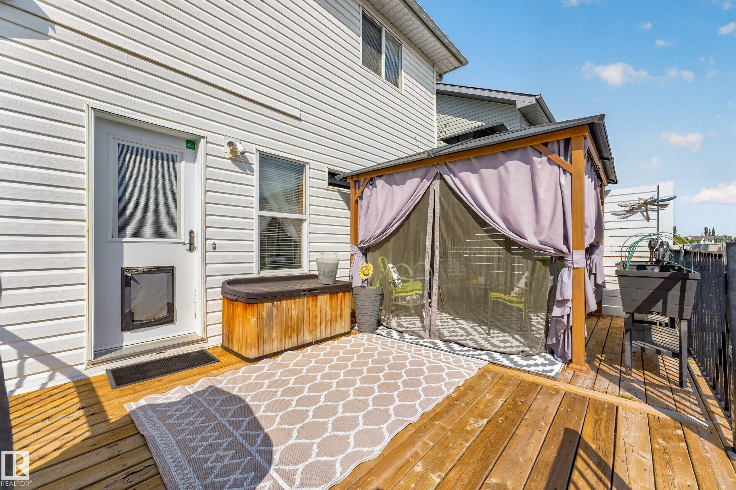 Photo 38 at 1223 Gillespie Crescent NW, Glastonbury, Edmonton