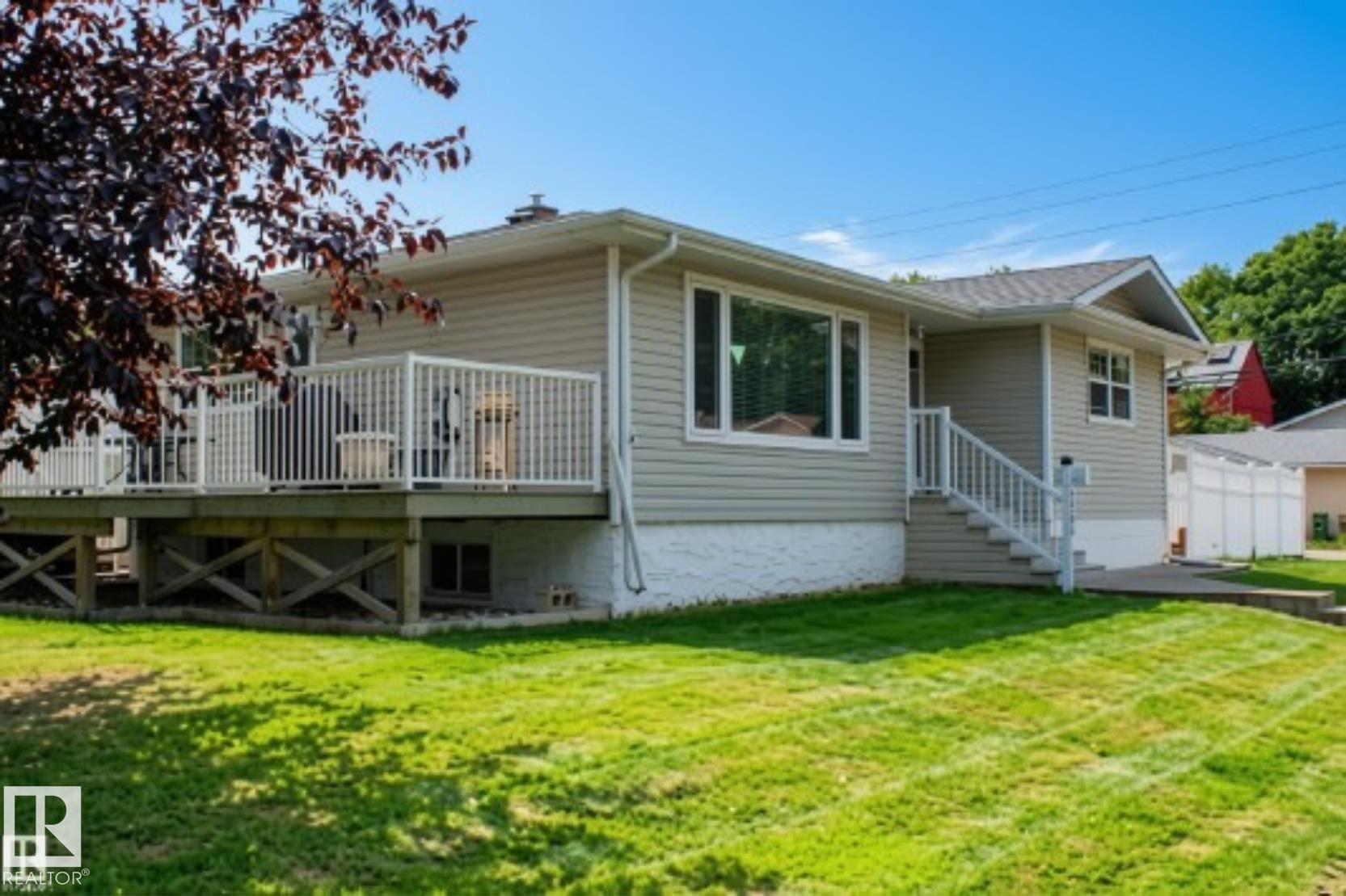 7703 104 Avenue NW, Forest Heights, Edmonton