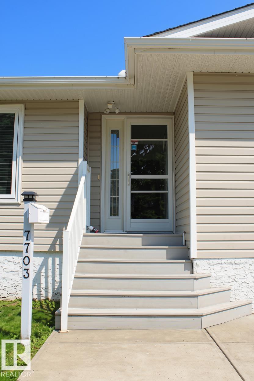 7703 104 Avenue NW, Forest Heights, Edmonton