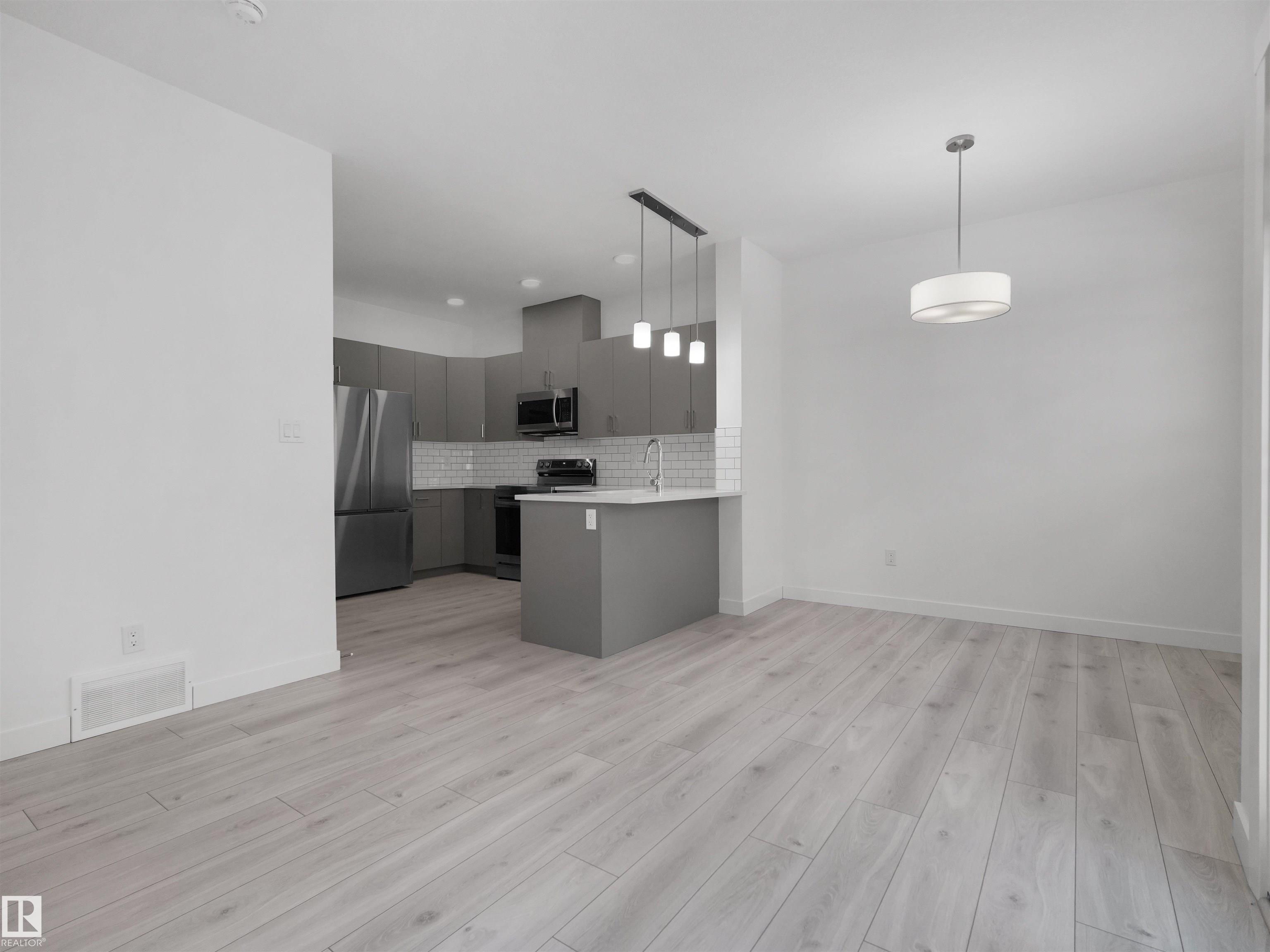 Photo 22 at 9 - 7110 Keswick Common SW, Keswick, Edmonton