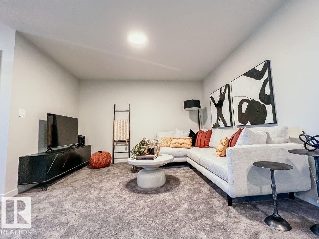 Photo 9 at 8331 224 Street NW, Rosenthal, Edmonton