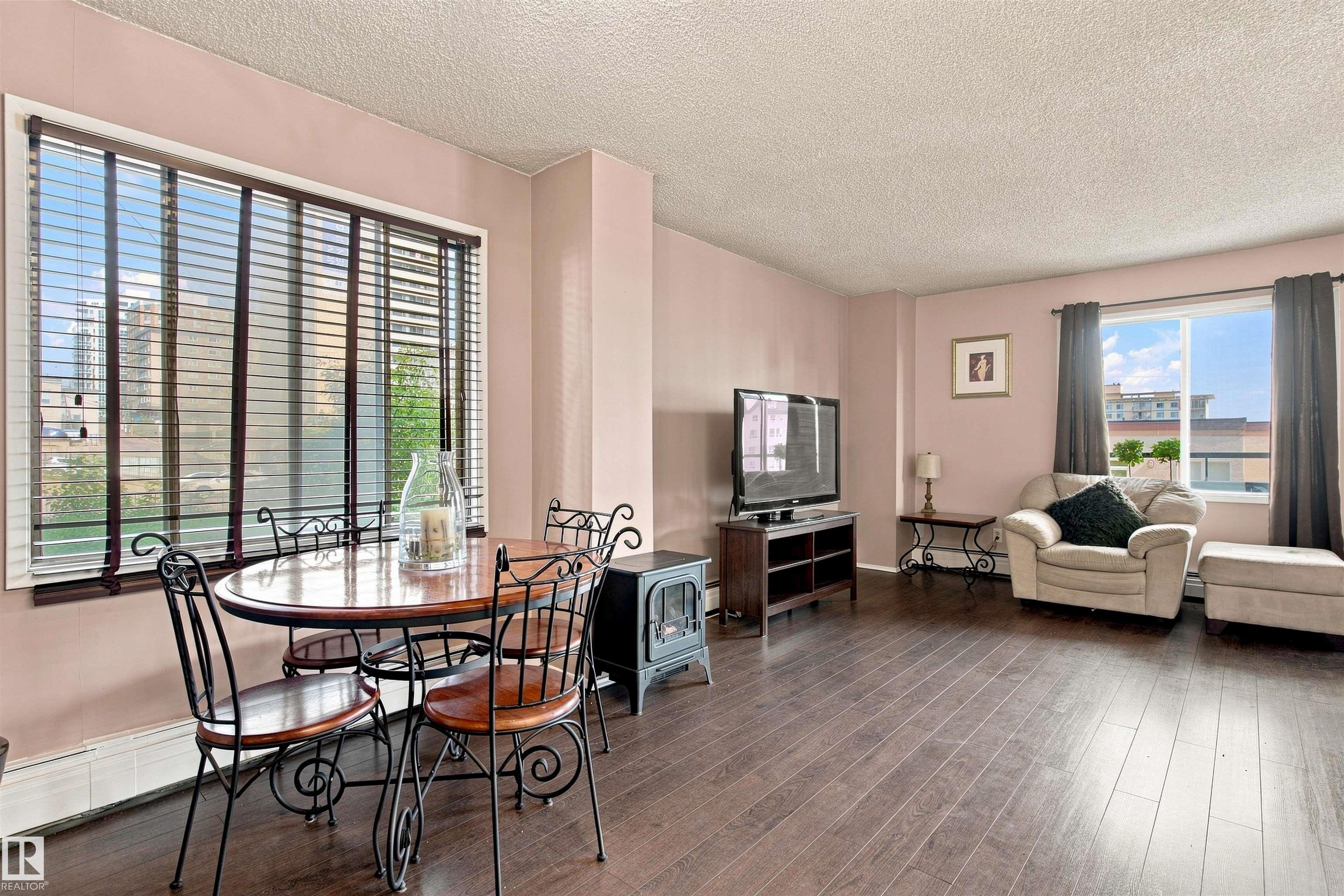 Photo 6 at 403 - 9725 106 Street NW, Downtown, Edmonton