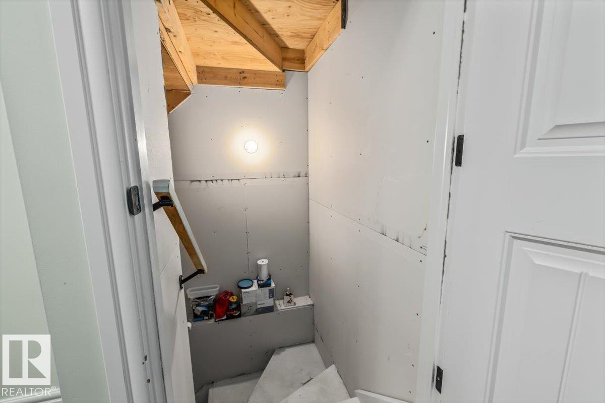 Photo 30 at 11506 17 Avenue SW, Rutherford, Edmonton