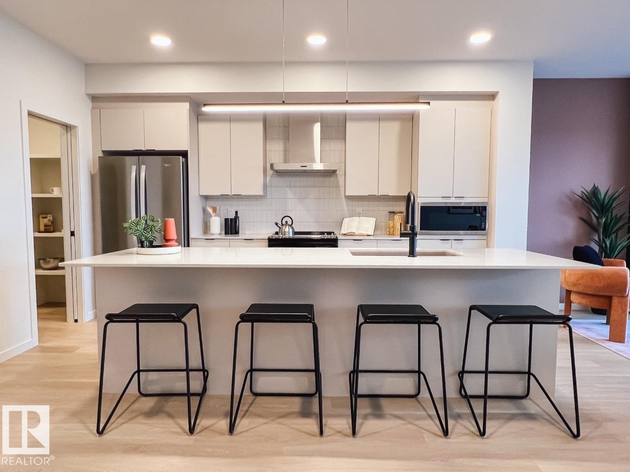 22616 85 Avenue NW, Rosenthal, Edmonton