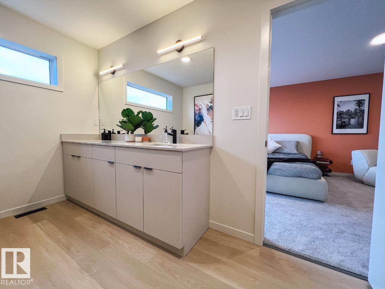 Photo 10 at 22616 85 Avenue NW, Rosenthal, Edmonton