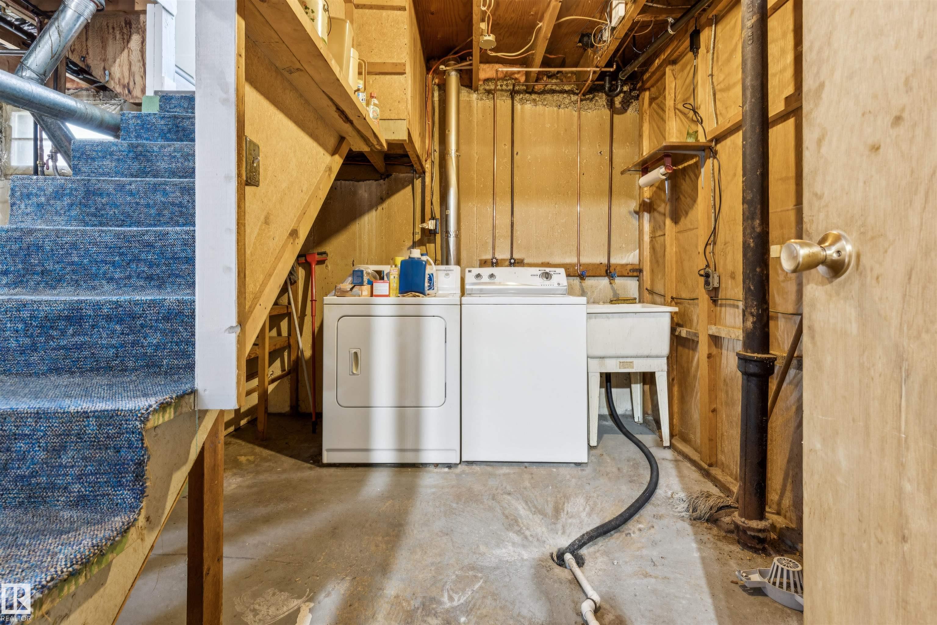 Photo 47 at 10916 151 Street NW, High Park, Edmonton