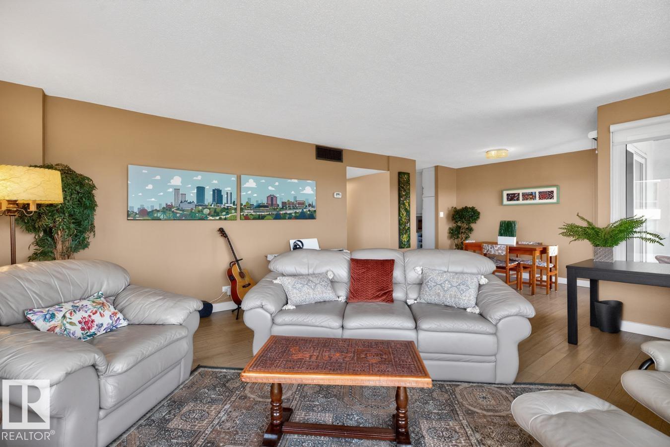 Photo 13 at 602 - 12303 Jasper Avenue NW, Wîhkwêntôwin, Edmonton