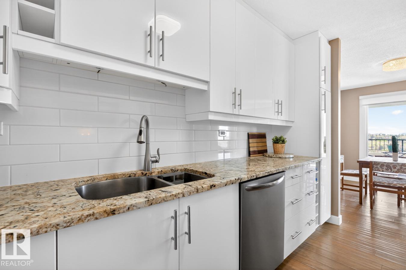 602 - 12303 Jasper Avenue NW, Wîhkwêntôwin, Edmonton
