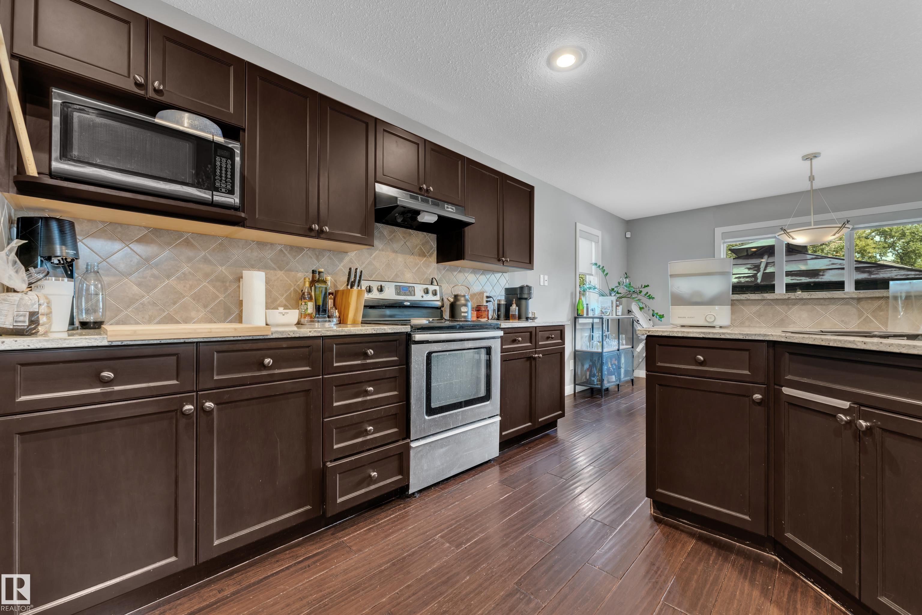 Photo 11 at 11929 63 Street NW, Montrose, Edmonton