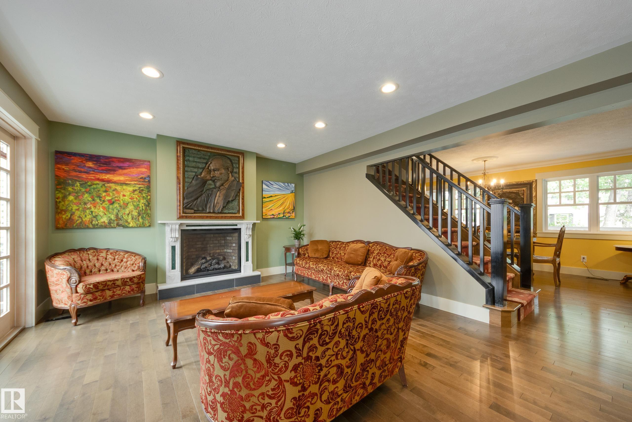 Photo 12 at 11210 60 Street NW, Highlands, Edmonton