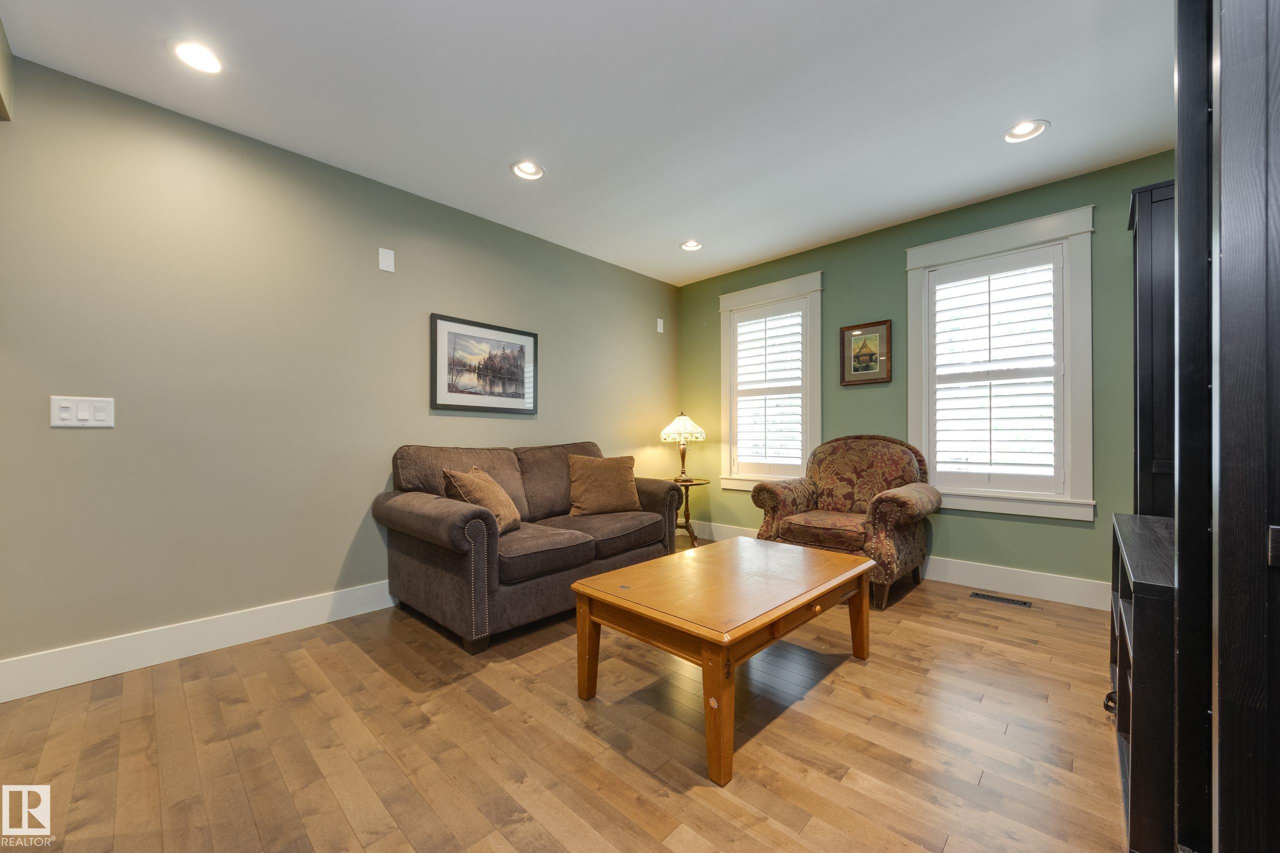 Photo 22 at 11210 60 Street NW, Highlands, Edmonton
