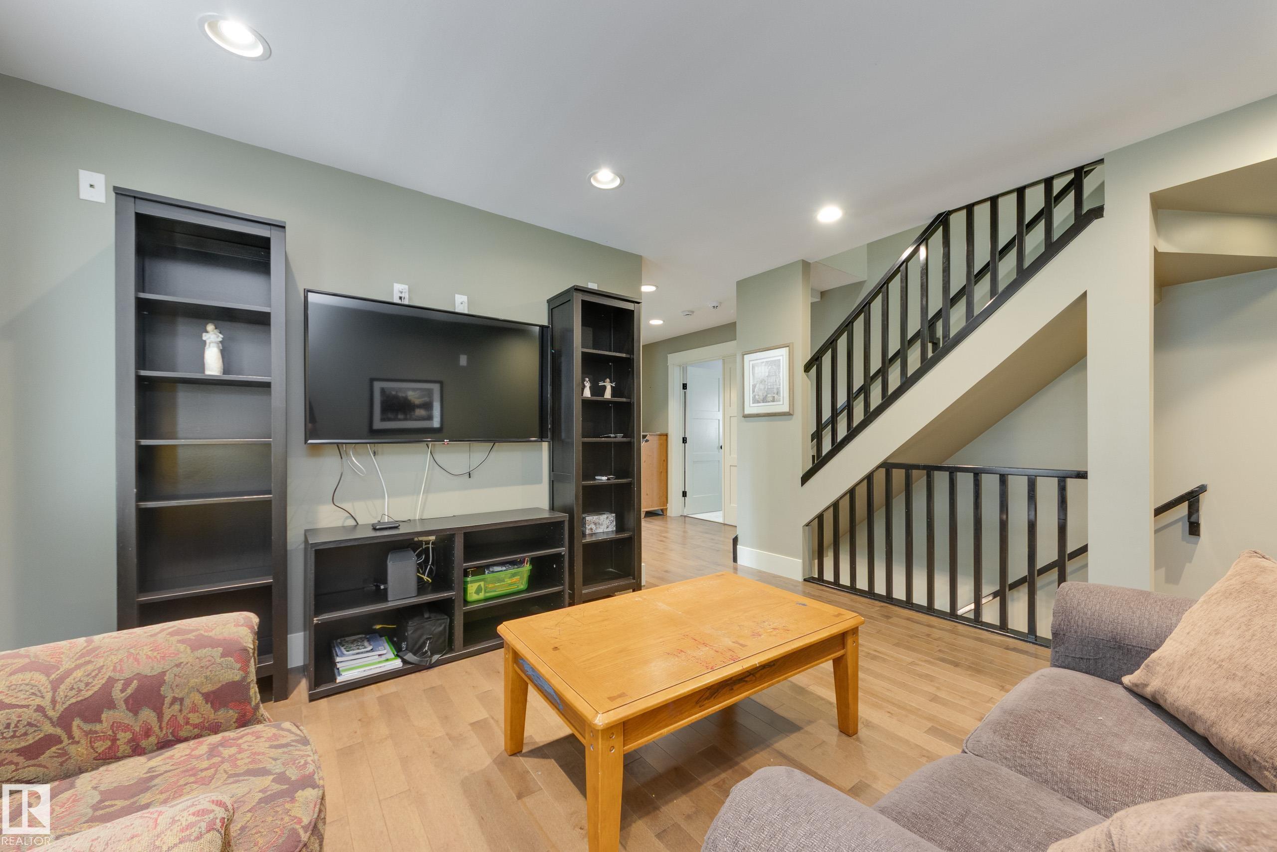 Photo 24 at 11210 60 Street NW, Highlands, Edmonton