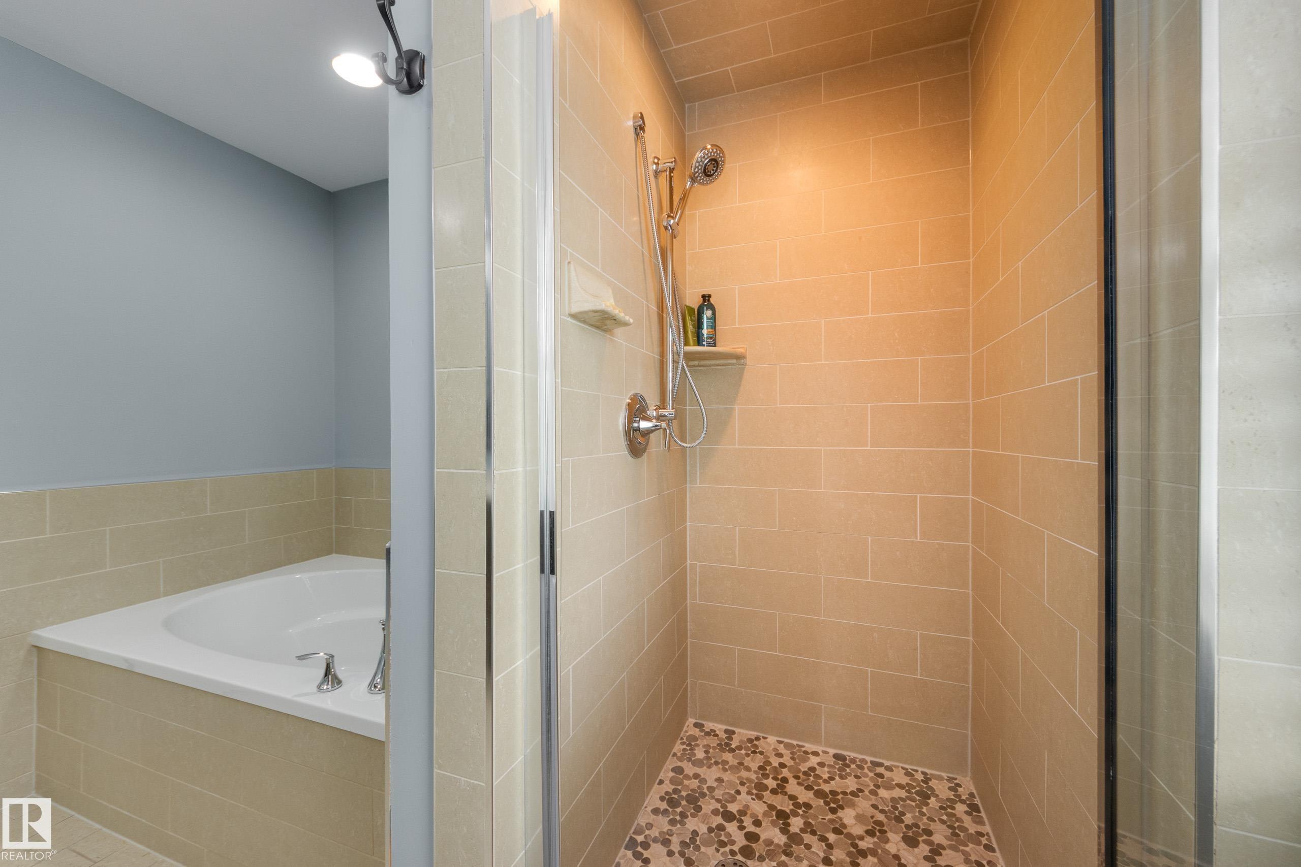 Photo 32 at 11210 60 Street NW, Highlands, Edmonton