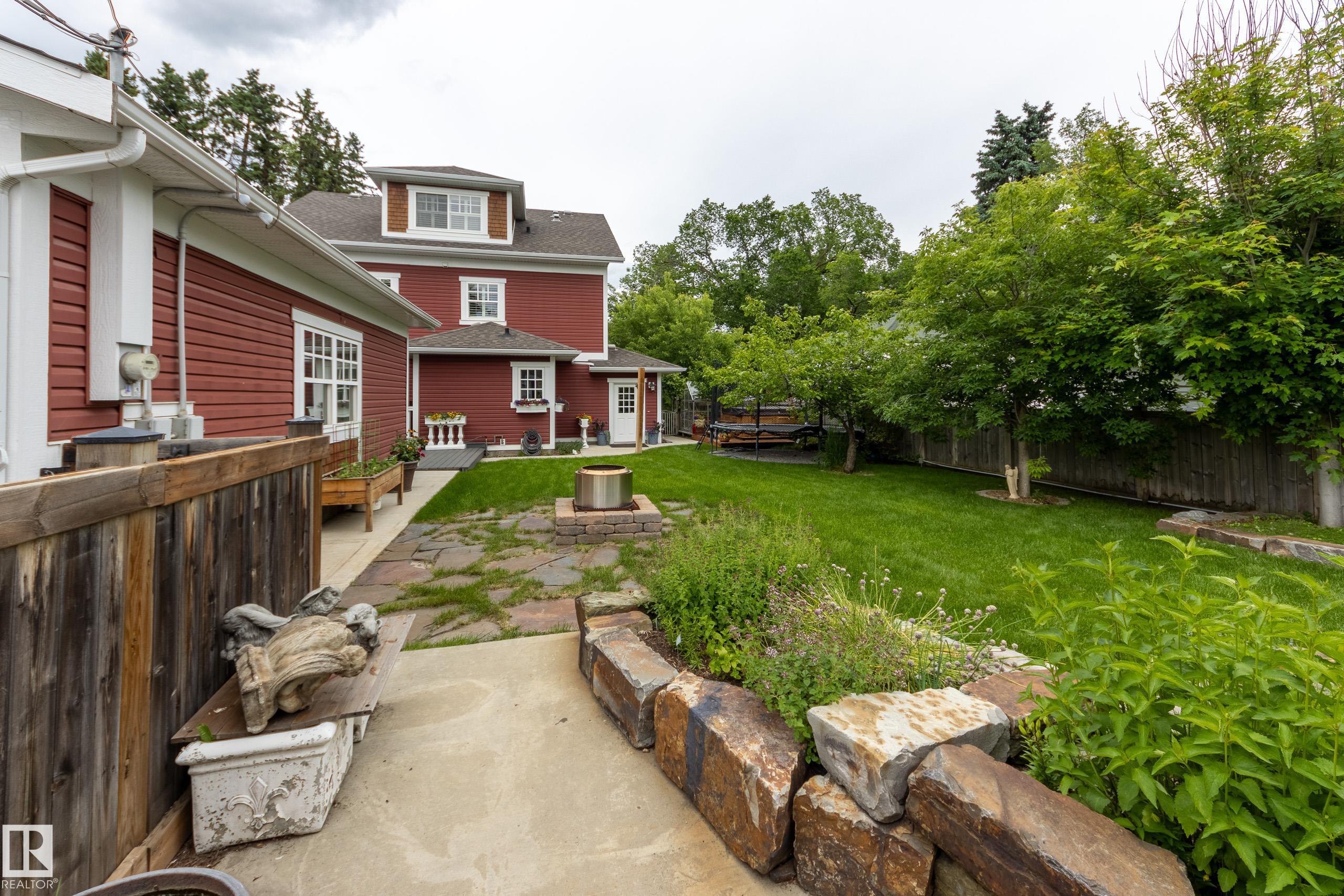 Photo 60 at 11210 60 Street NW, Highlands, Edmonton