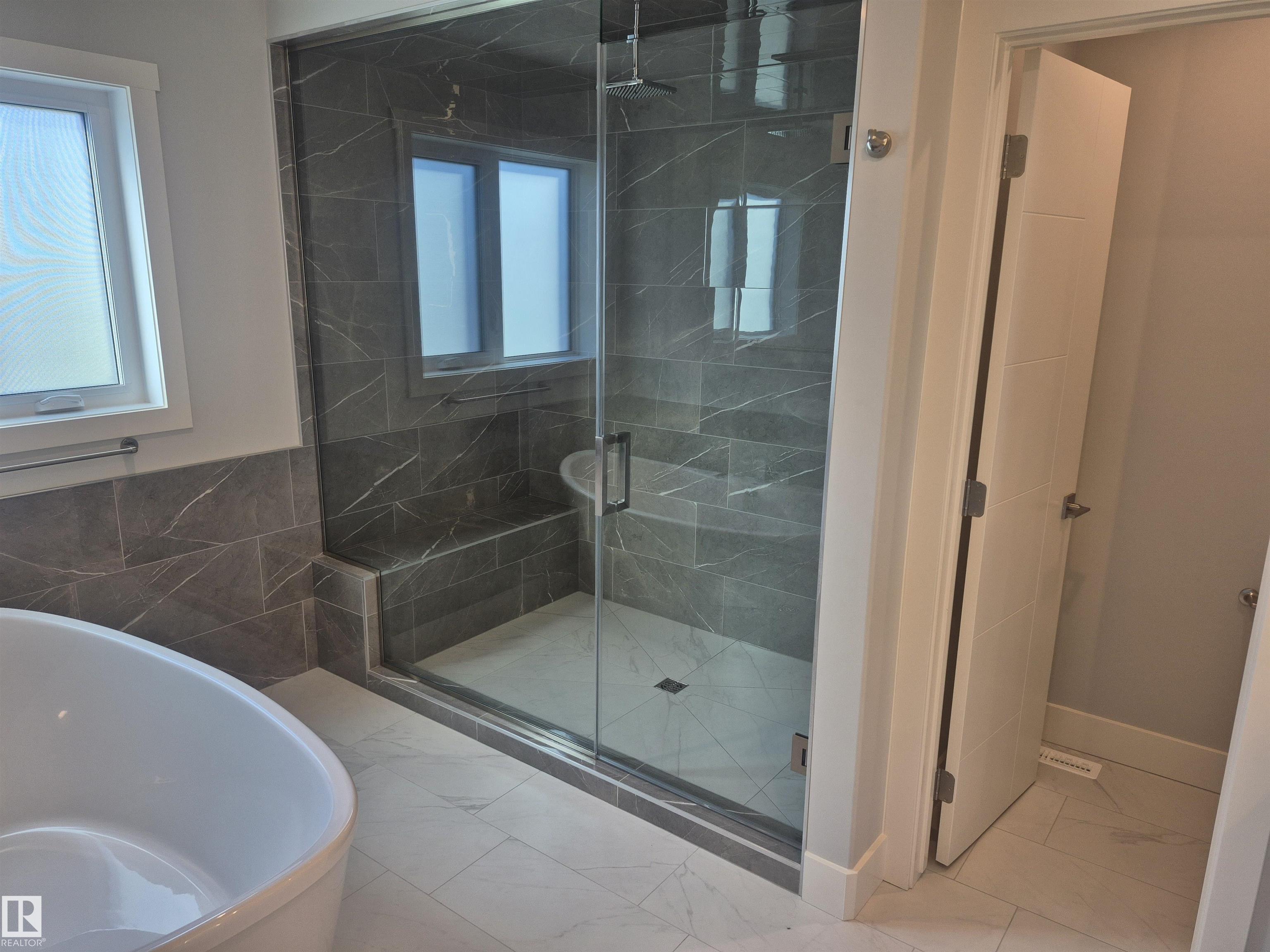 Photo 16 at 9515 75 Avenue NW, Ritchie, Edmonton