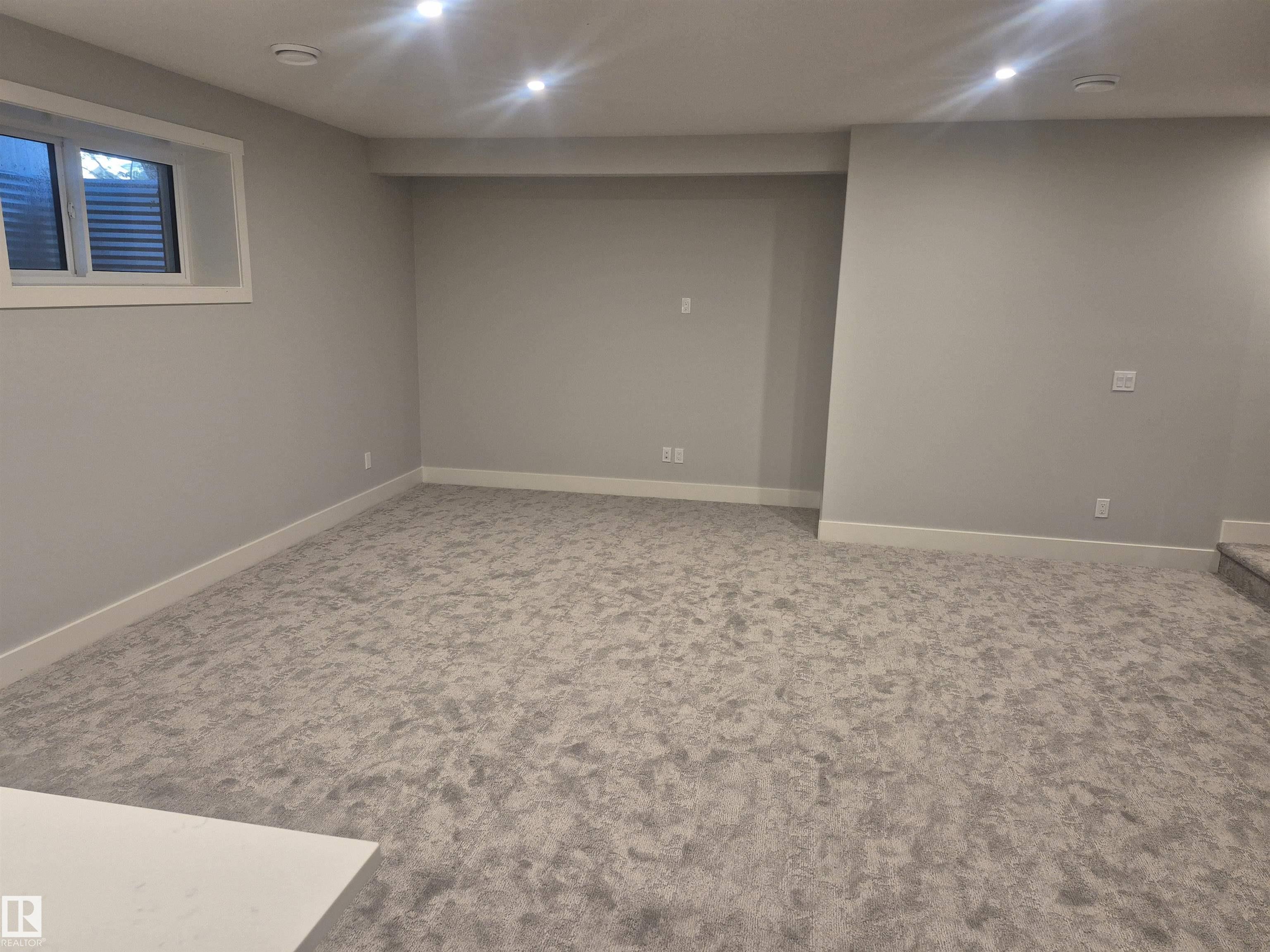 Photo 22 at 9515 75 Avenue NW, Ritchie, Edmonton