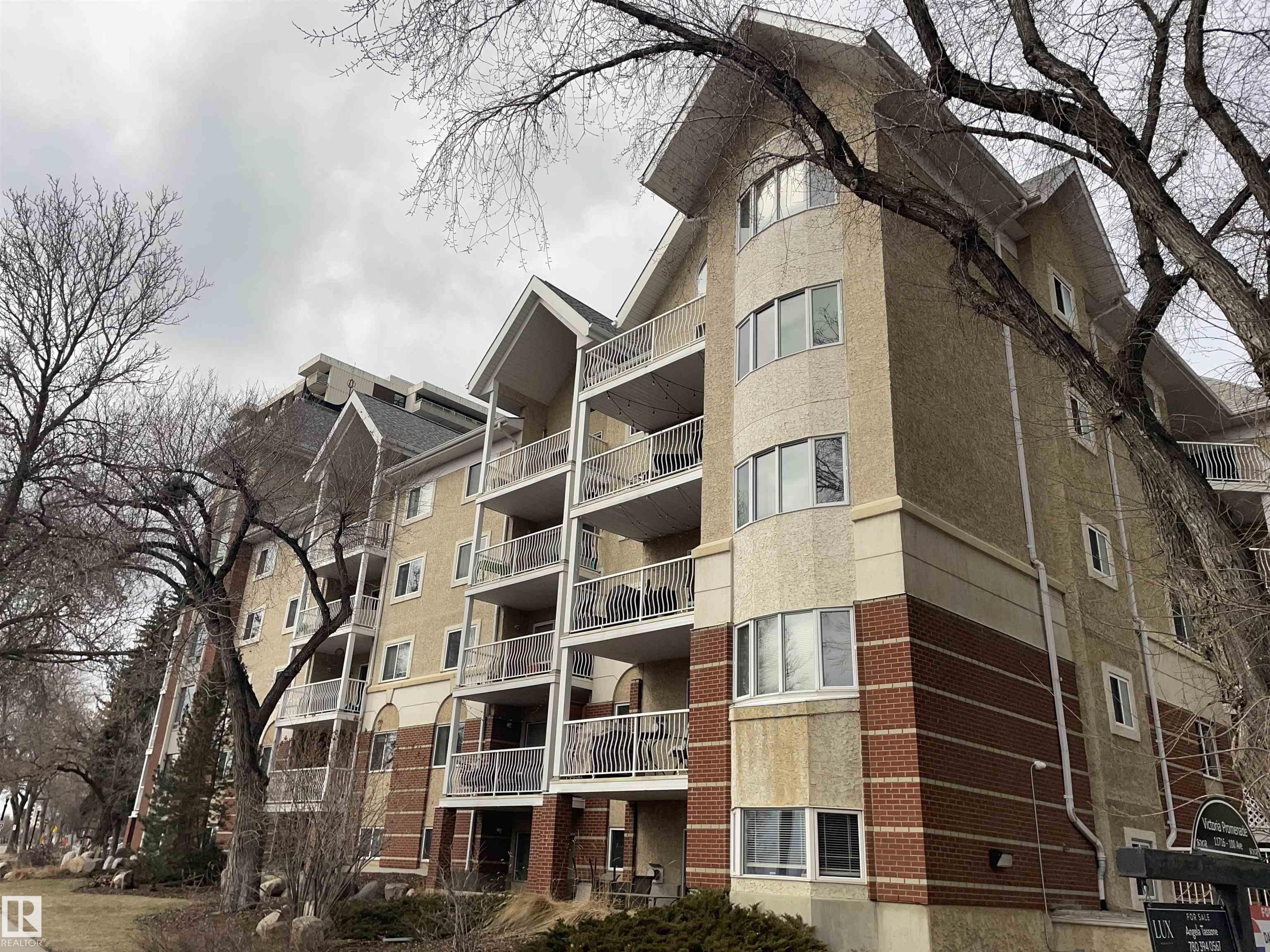Photo 32 at 305 - 11716 100 Avenue NW, Wîhkwêntôwin, Edmonton