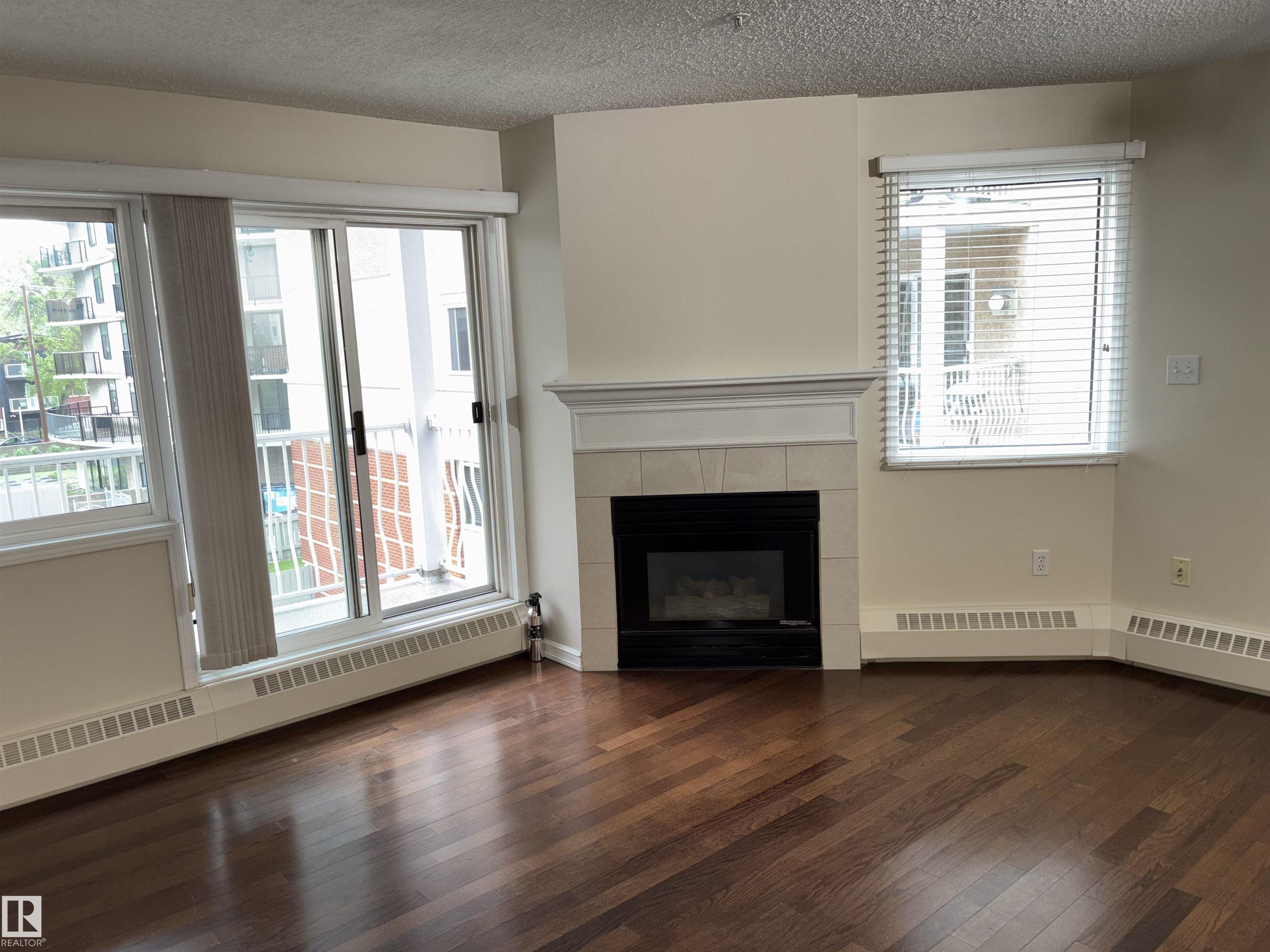 Photo 41 at 305 - 11716 100 Avenue NW, Wîhkwêntôwin, Edmonton