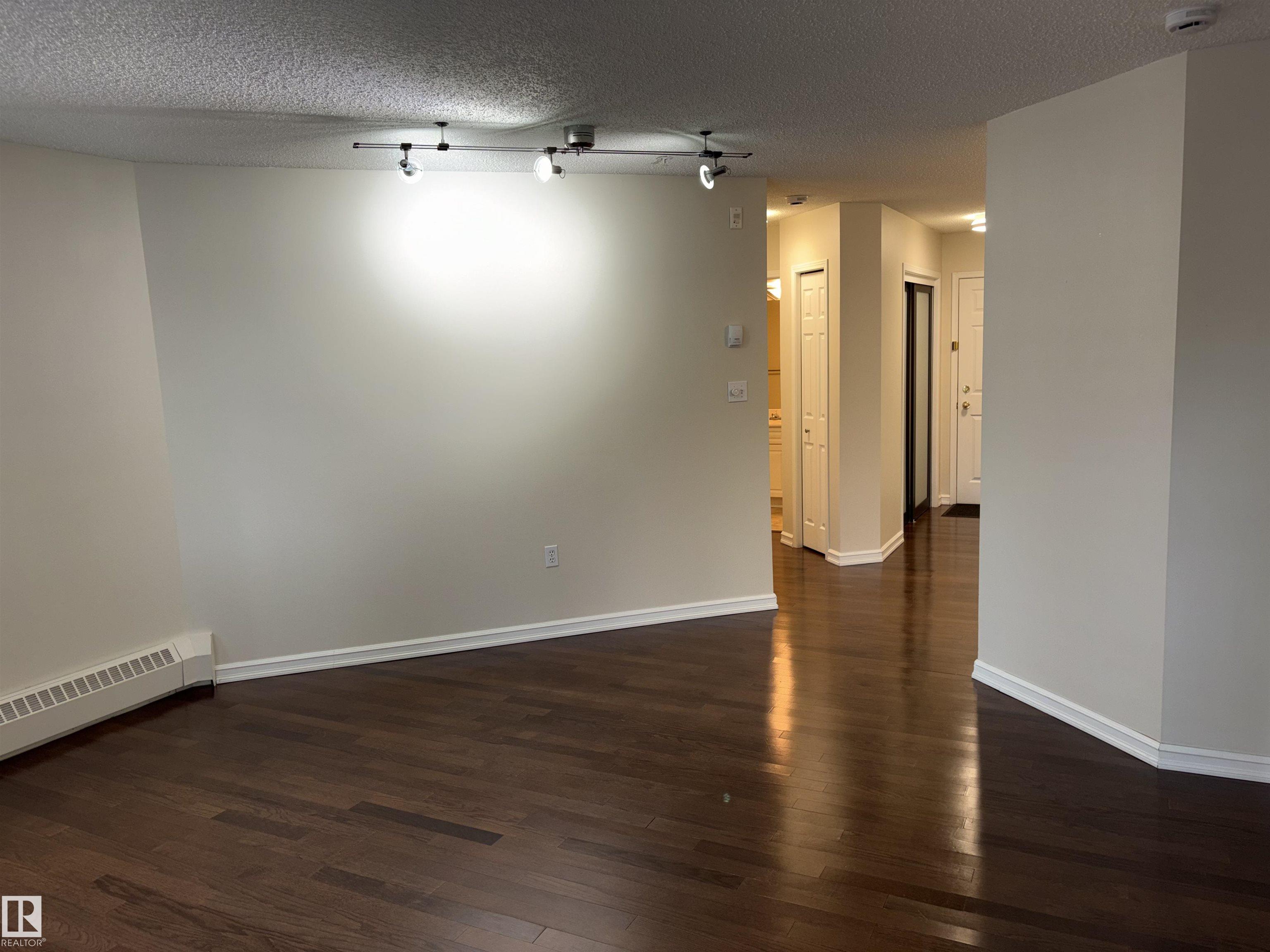 Photo 44 at 305 - 11716 100 Avenue NW, Wîhkwêntôwin, Edmonton
