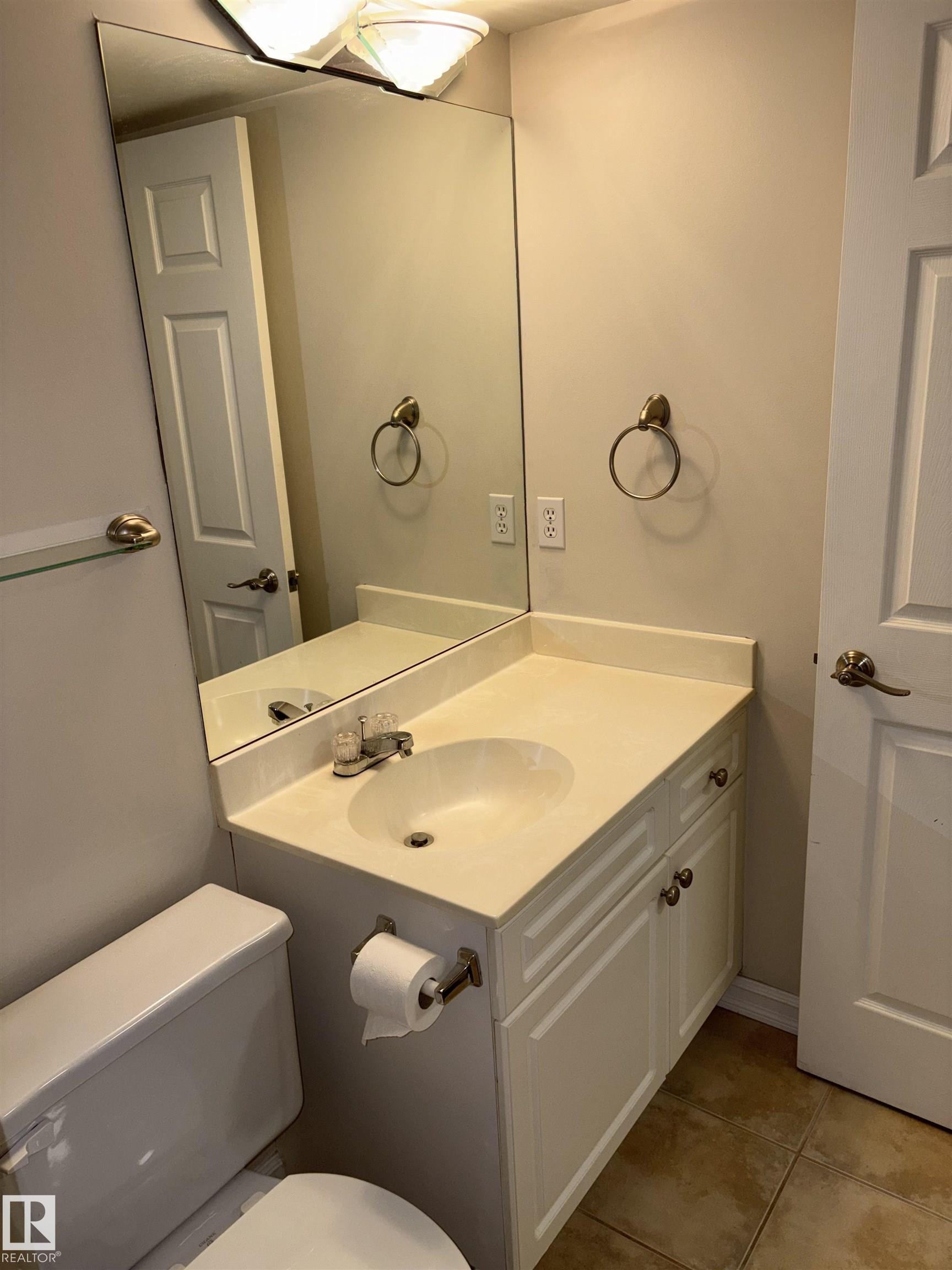 Photo 57 at 305 - 11716 100 Avenue NW, Wîhkwêntôwin, Edmonton