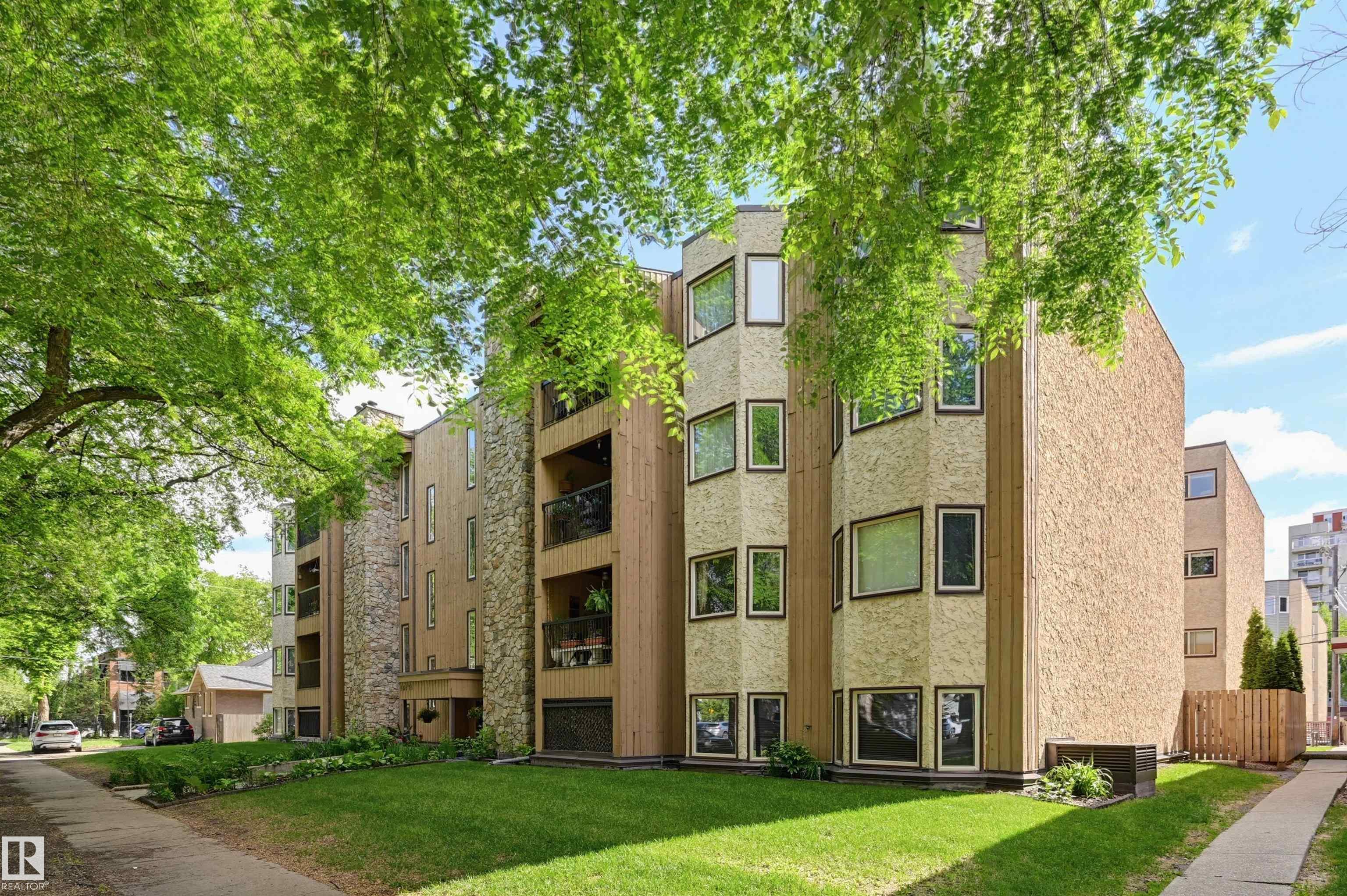 403 - 10171 119 Street NW, Wîhkwêntôwin, Edmonton
