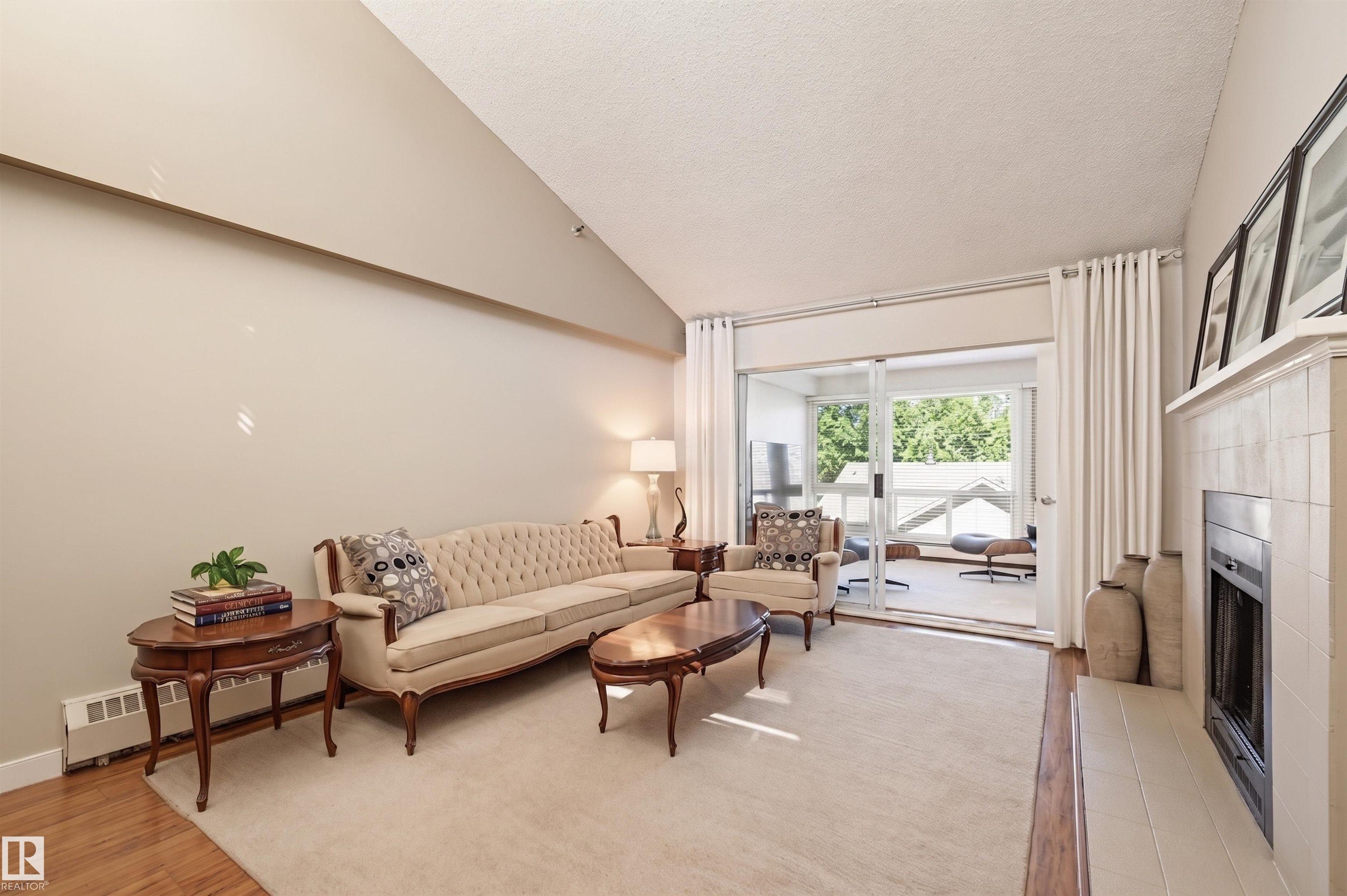 Photo 6 at 403 - 10171 119 Street NW, Wîhkwêntôwin, Edmonton