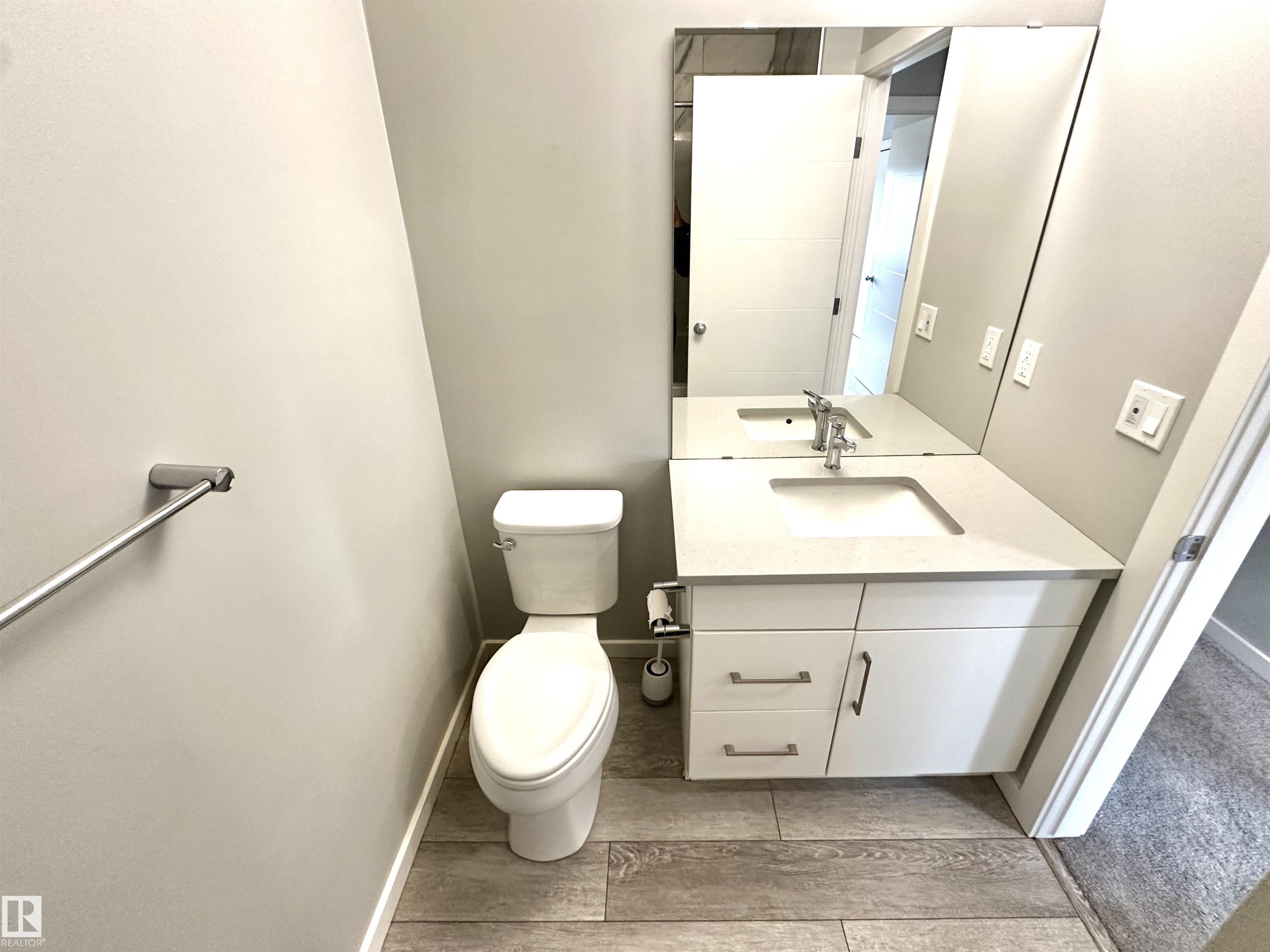 Photo 20 at 20947 95 Avenue NW, Webber Greens, Edmonton