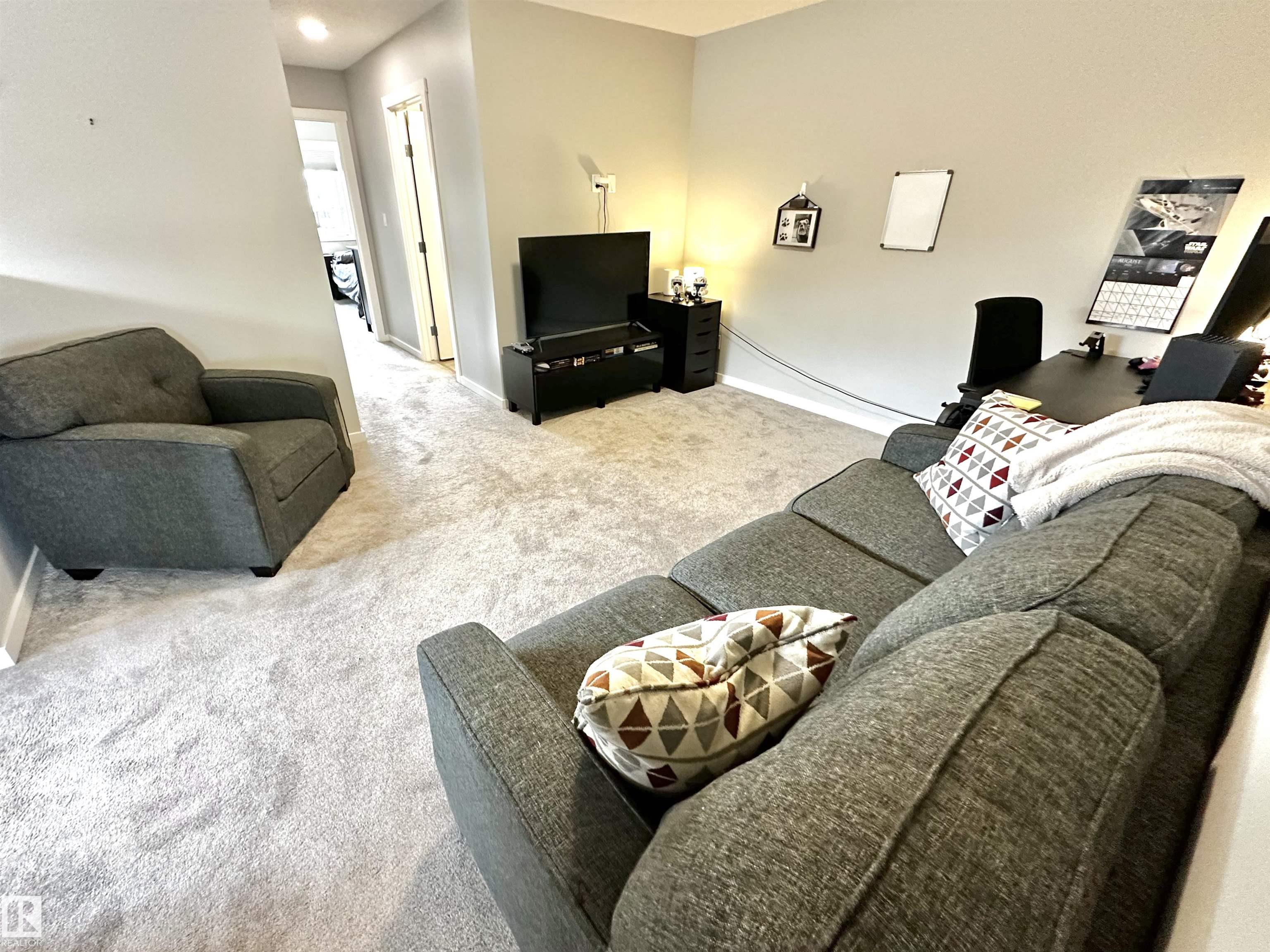 Photo 23 at 20947 95 Avenue NW, Webber Greens, Edmonton