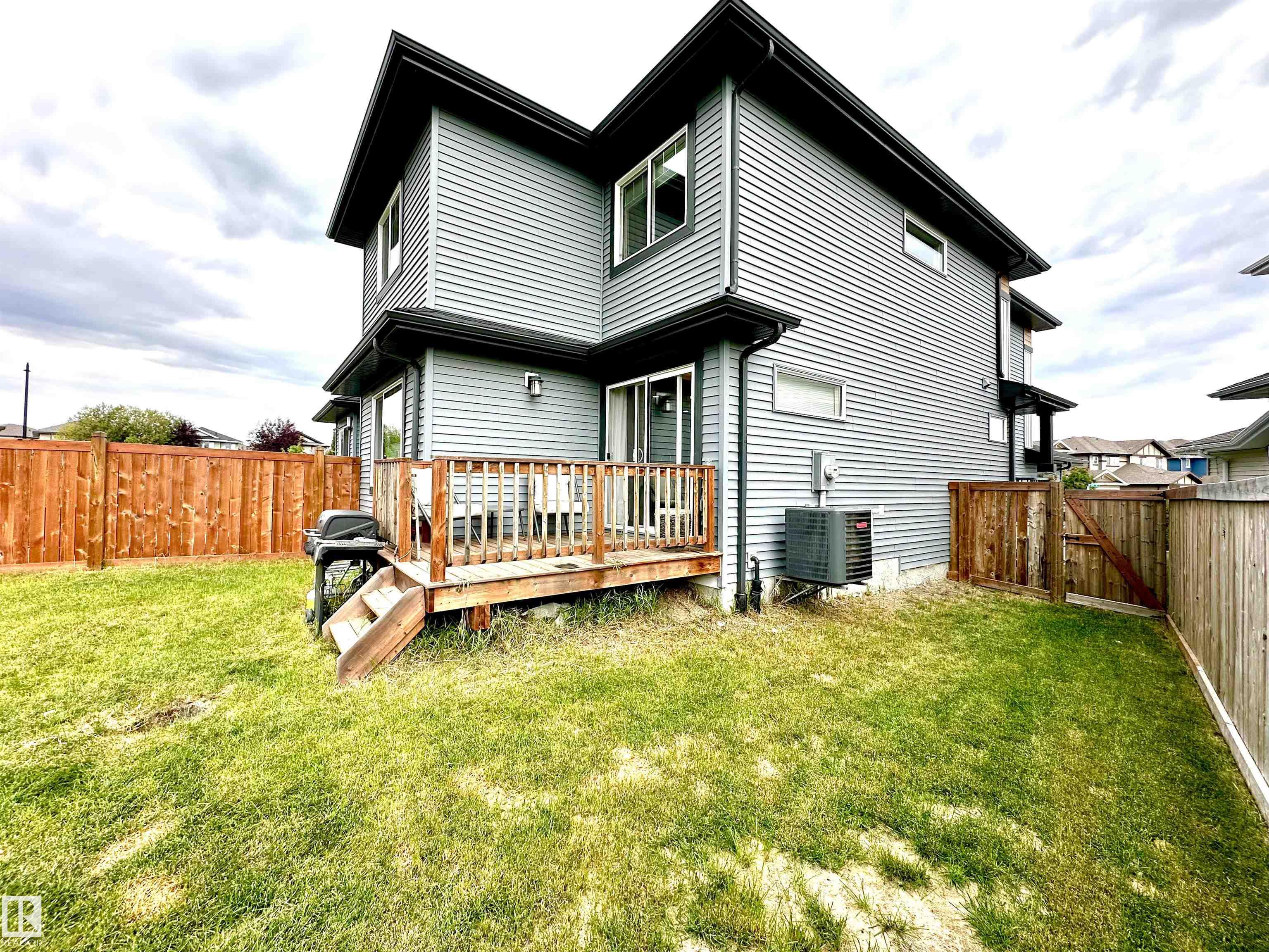 Photo 42 at 20947 95 Avenue NW, Webber Greens, Edmonton