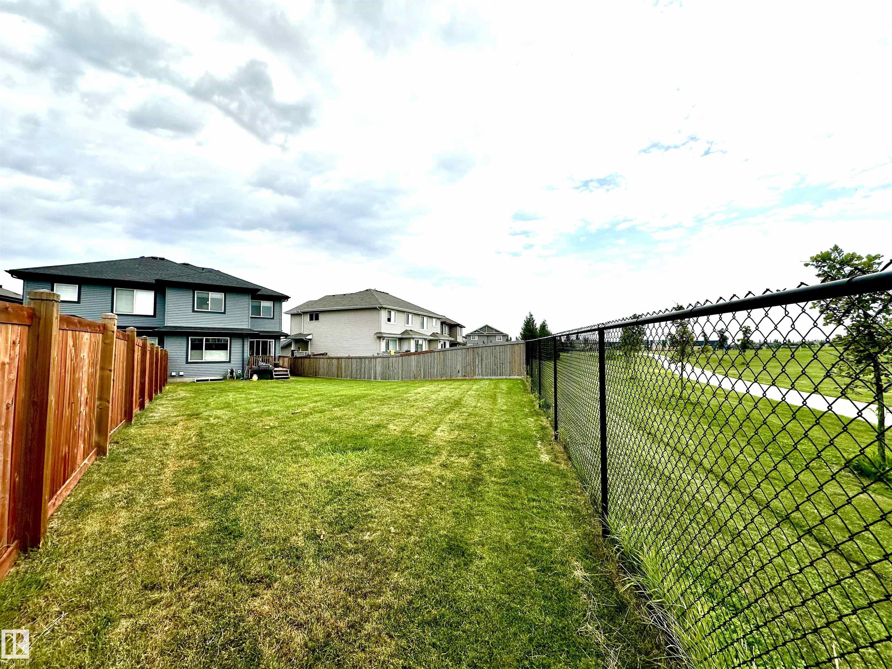 Photo 43 at 20947 95 Avenue NW, Webber Greens, Edmonton