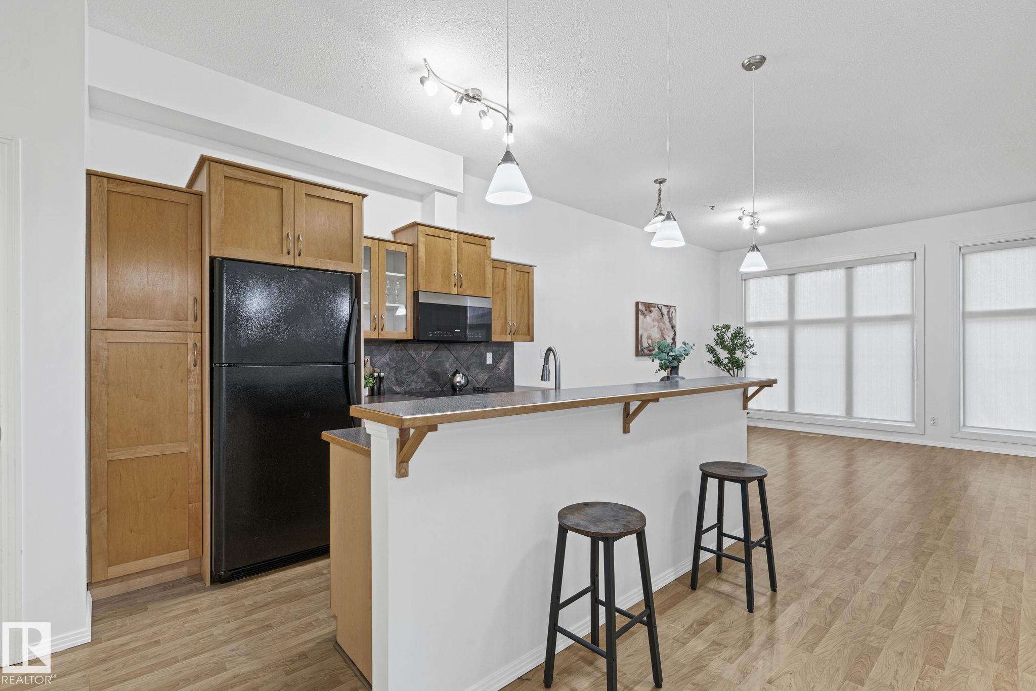 308 - 10147 112 Street NW, Wîhkwêntôwin, Edmonton