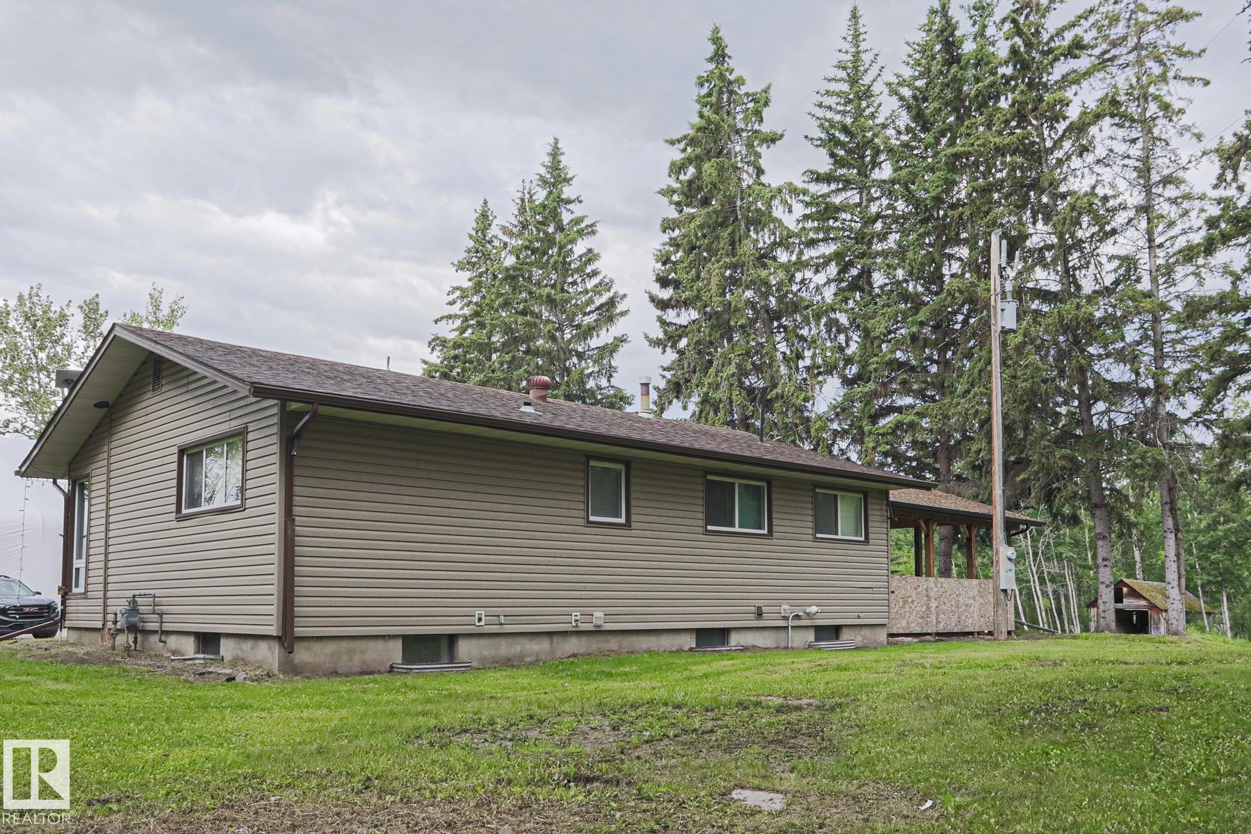 Photo 38 at 53212 Rge Road 14, None, Rural Parkland County