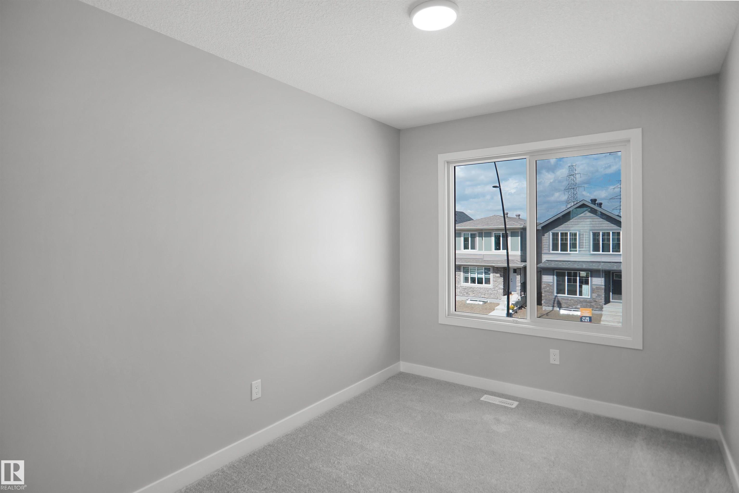 https://zimg.paragon.ice.com/ParagonImages/Property/PM/RAE/225419447/26/0/0/13f8fc6c6bf92d71bc6f1307234bad80/1/71f18a04b39e349cbdd6e340c741128b/225419447-3eaa92e2-50cf-4469-b4ff-0938bcdbf831.JPG