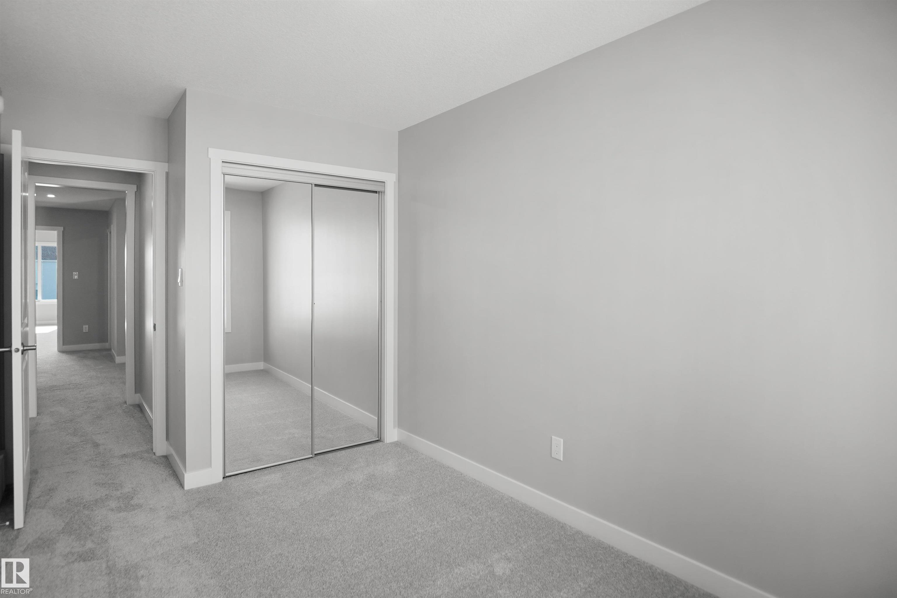 https://zimg.paragon.ice.com/ParagonImages/Property/PM/RAE/225419447/27/0/0/bf9f228ce720314cea3a3f9bee87e8a8/1/71f18a04b39e349cbdd6e340c741128b/225419447-5fec2845-57b7-4ce5-b5cc-d24c671abddf.JPG