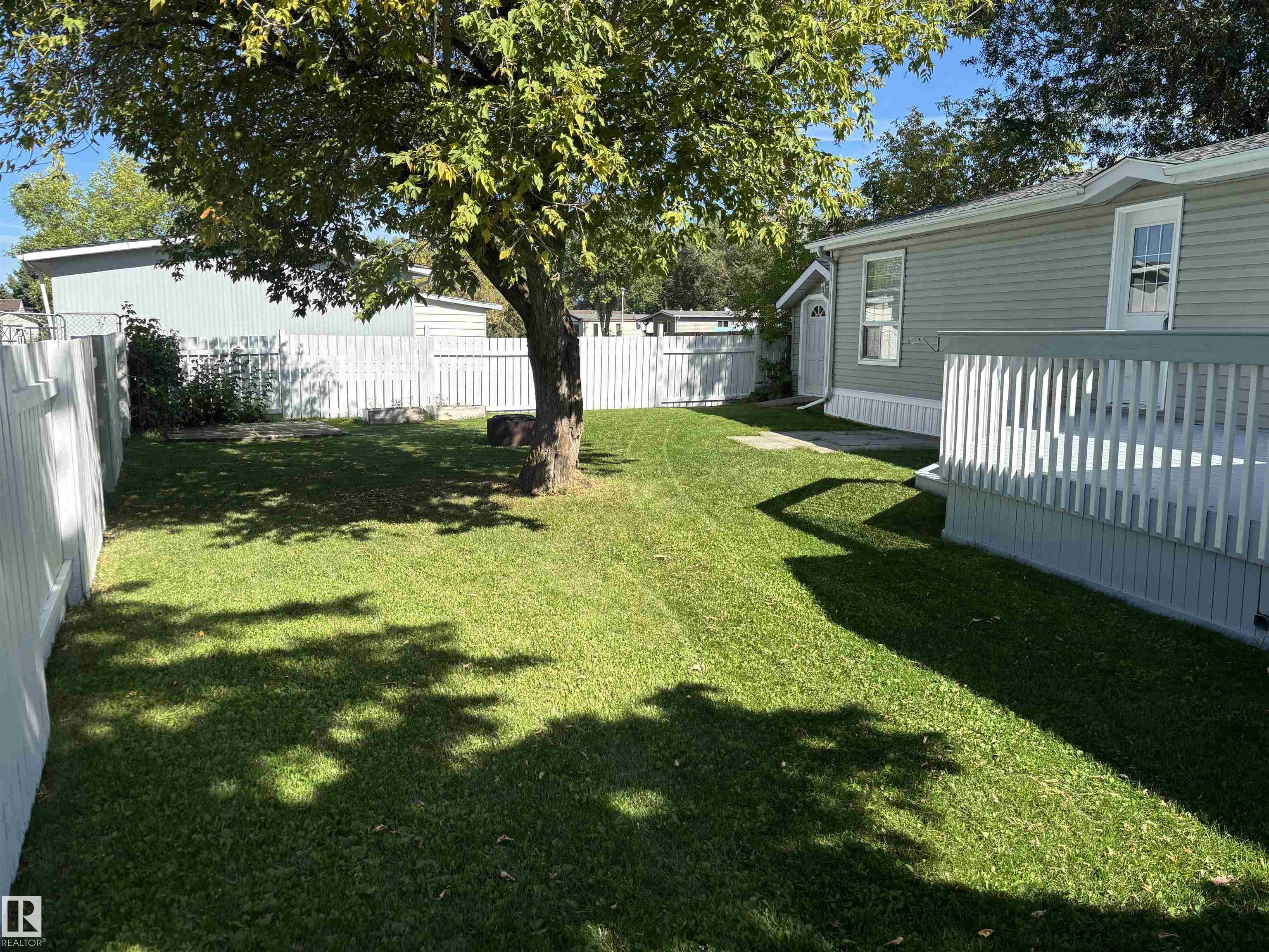 https://zimg.paragon.ice.com/ParagonImages/Property/PM/RAE/225419448/23/0/0/7c9097596d63c9248ee5d7df0d2dce45/1/b15d8f352621f3663c8668e035c3561f/225419448-6847f899-5ead-426b-8f41-e80c02bc1f1e.JPG