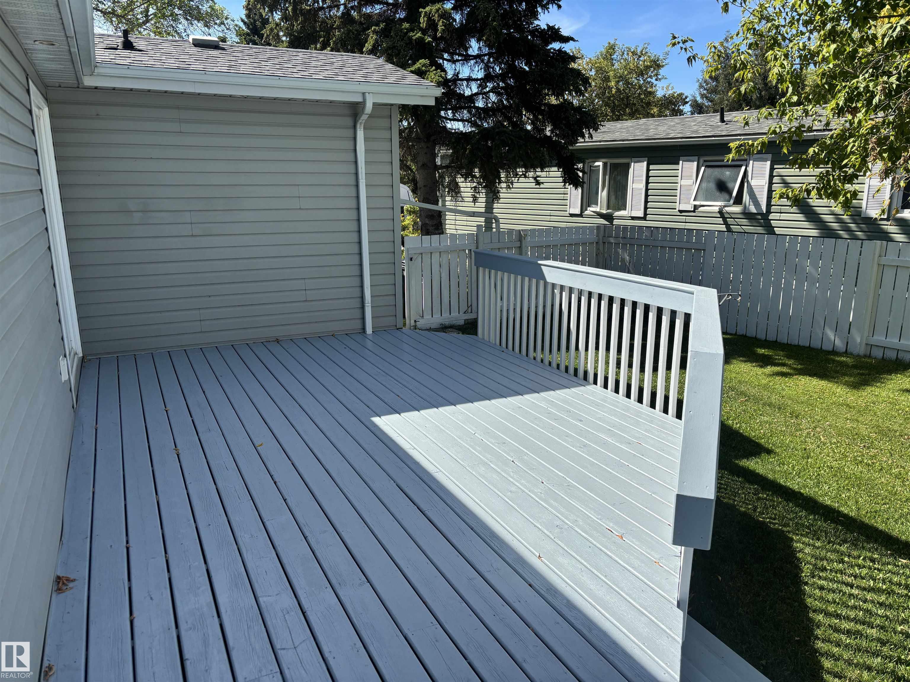 https://zimg.paragon.ice.com/ParagonImages/Property/PM/RAE/225419448/28/0/0/d116aa9f9b8f8c5d9db976deff4d0d5d/1/b15d8f352621f3663c8668e035c3561f/225419448-200442ac-d1e9-4de4-8d40-971898fad802.JPG