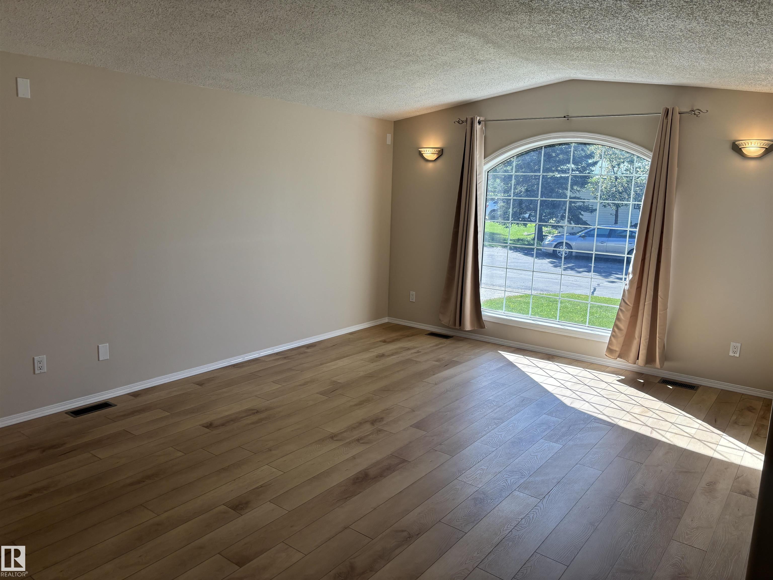 Picture for 56 Rim RD NW
