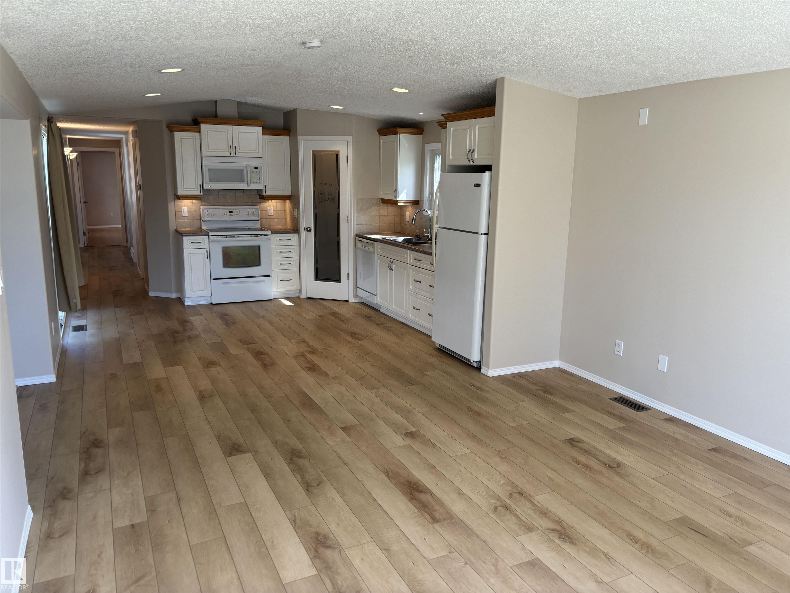Picture for 56 Rim RD NW