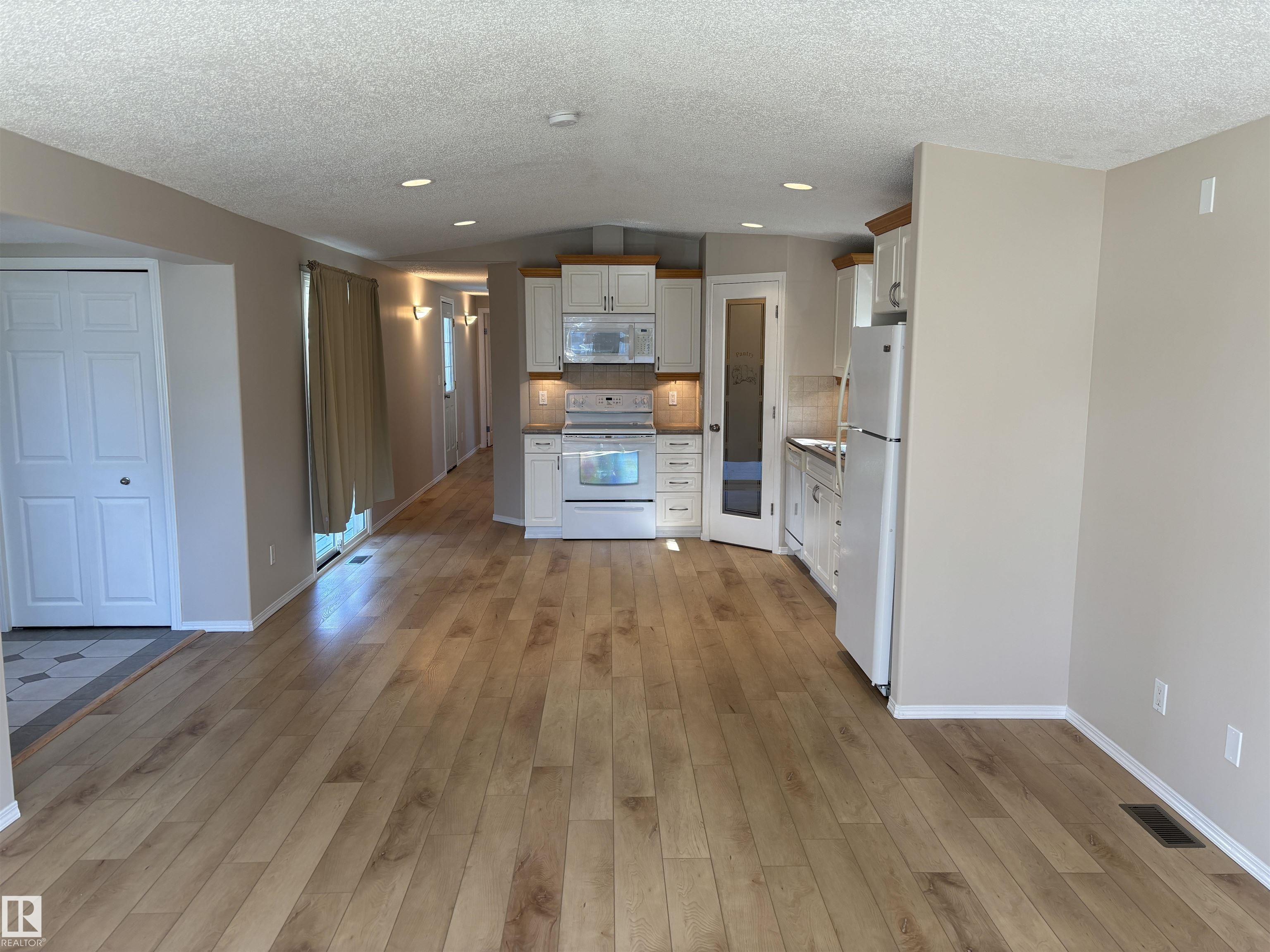 Picture for 56 Rim RD NW