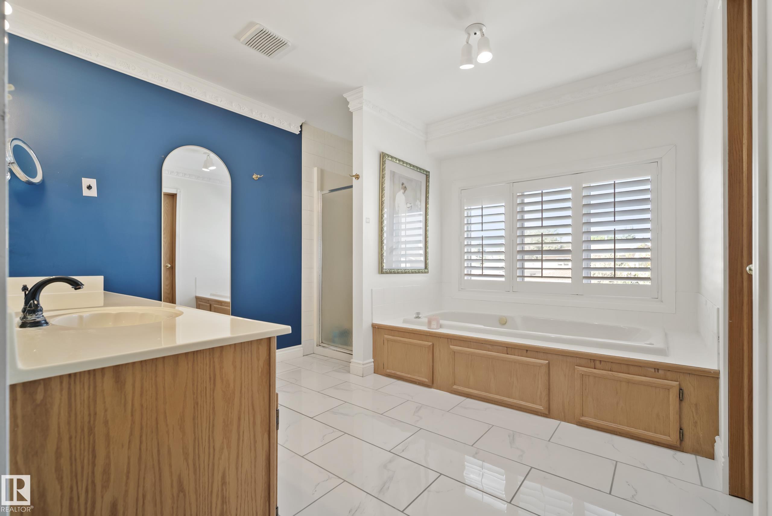 Photo 32 at 10119 174 Avenue NW, Elsinore, Edmonton