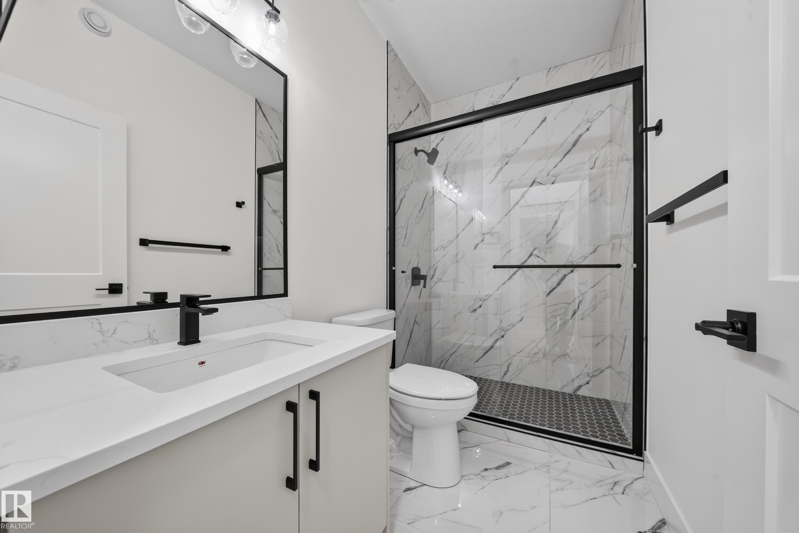 Photo 17 at 3119 9 Street NW, Maple Crest, Edmonton