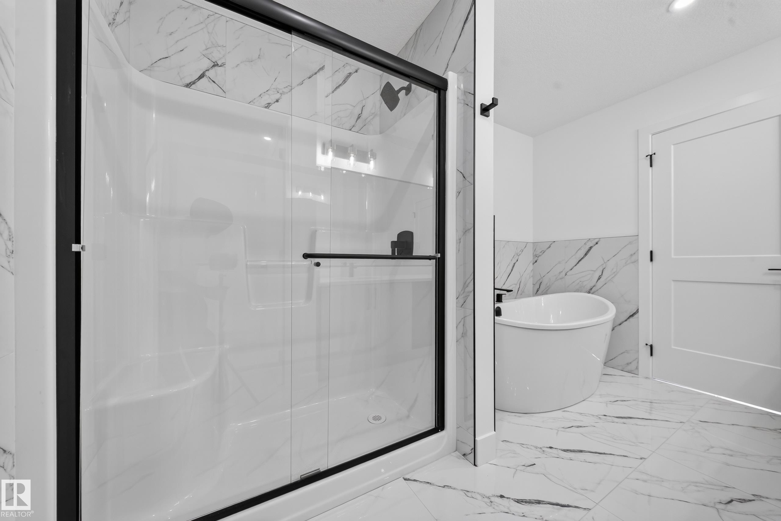 Photo 24 at 3119 9 Street NW, Maple Crest, Edmonton