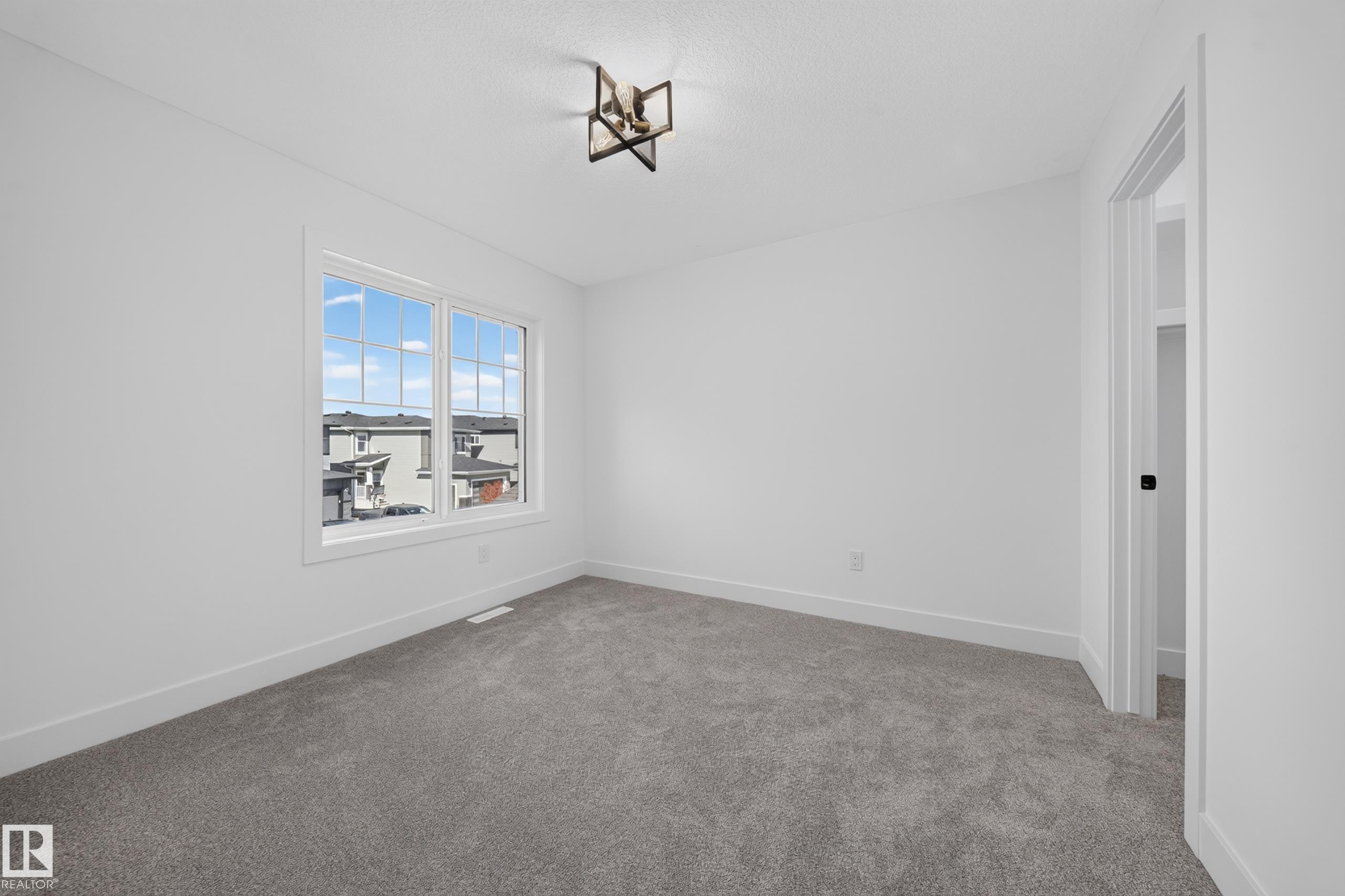 Photo 28 at 3119 9 Street NW, Maple Crest, Edmonton