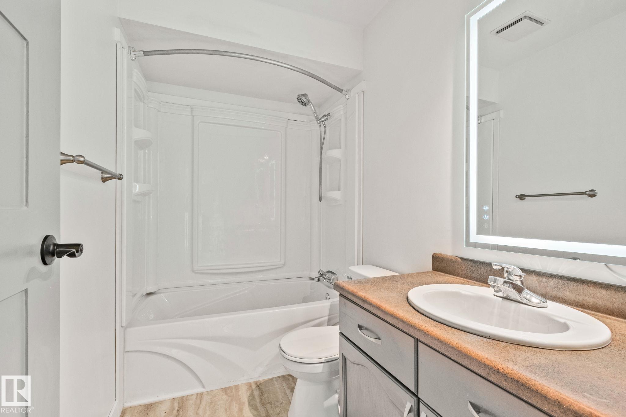 Photo 20 at 703 Grandin Drive, Morinville