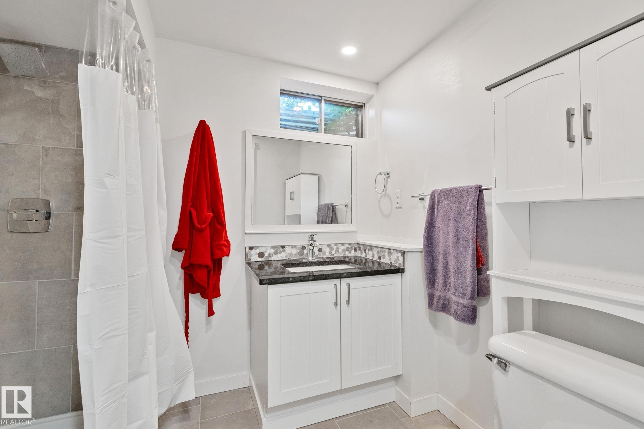 Photo 44 at 703 Grandin Drive, Morinville