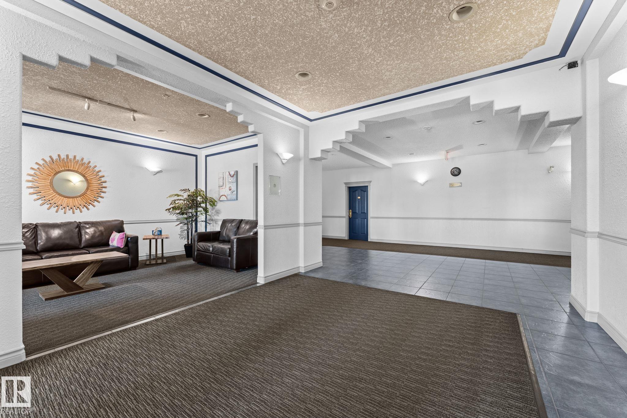 Photo 4 at 225 - 10511 42 Avenue NW, Rideau Park, Edmonton