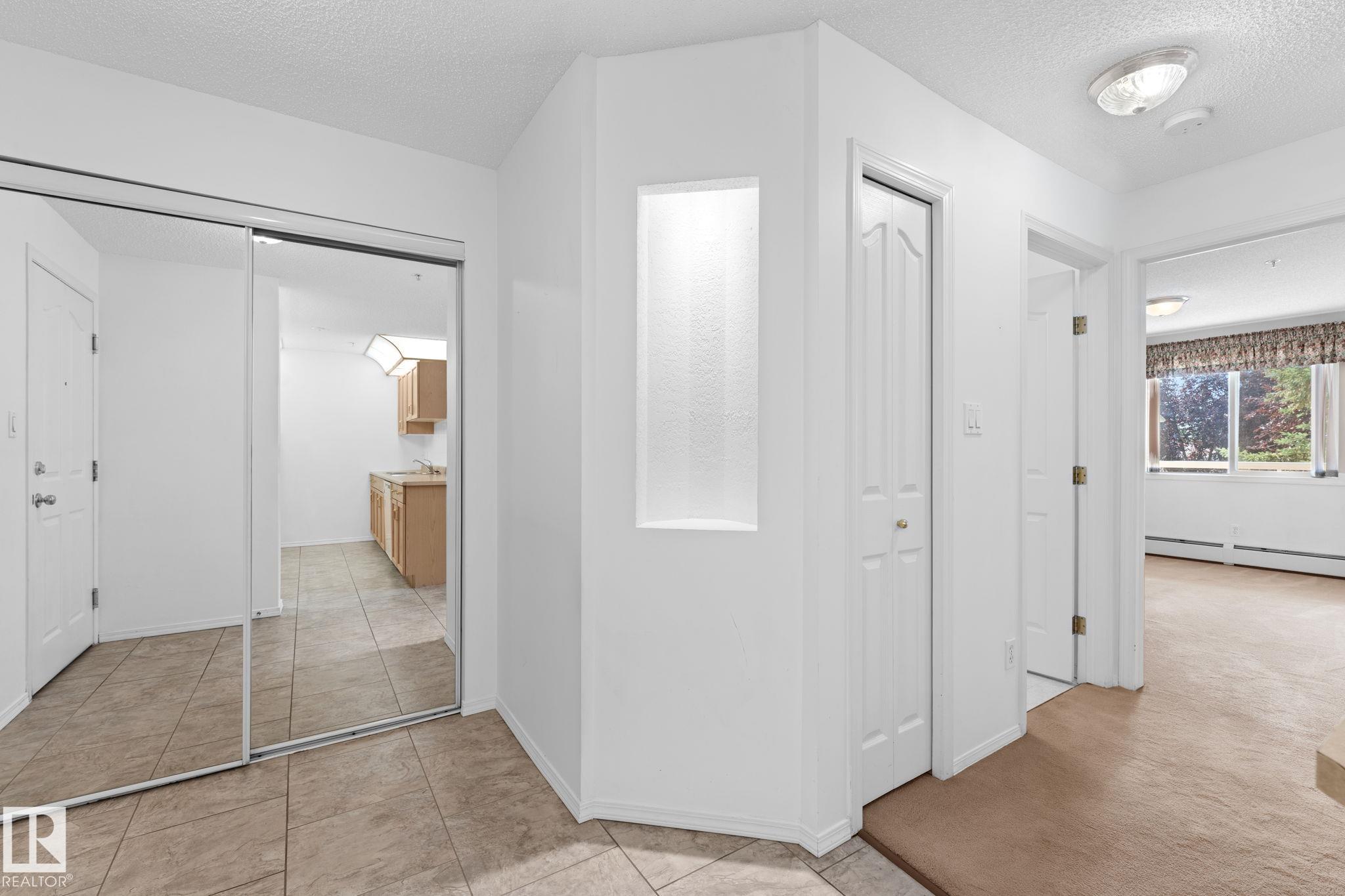 Photo 10 at 225 - 10511 42 Avenue NW, Rideau Park, Edmonton