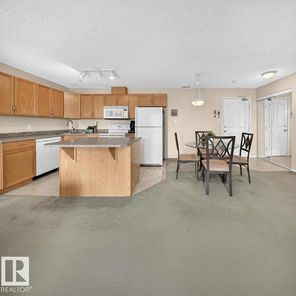 204 - 16303 95 Street NW, Eaux Claires, Edmonton