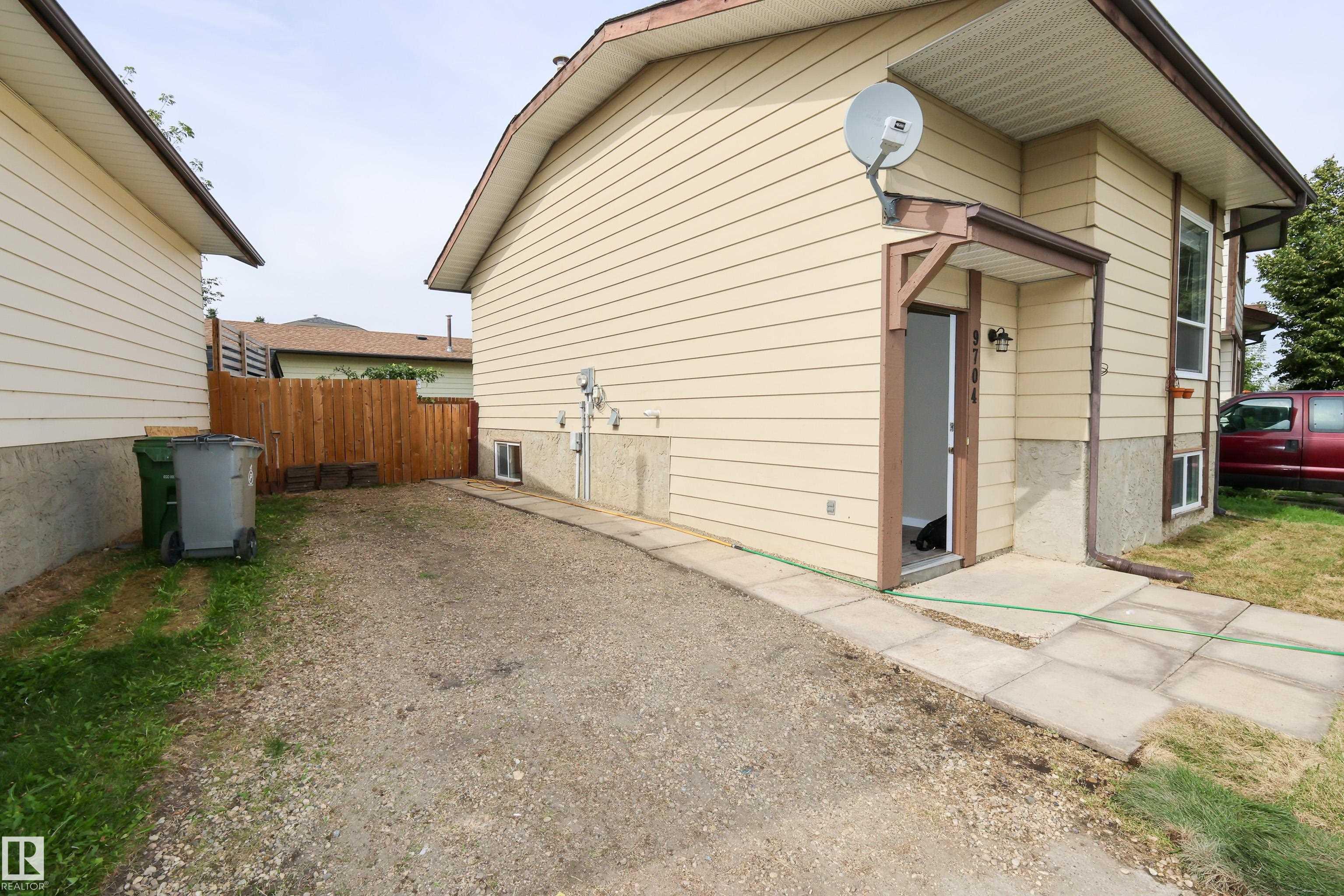 Photo 19 at 9704 104 Street, Morinville