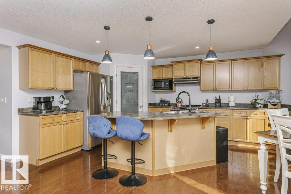 Photo 6 at 8207 96 Street, South Glens, Morinville